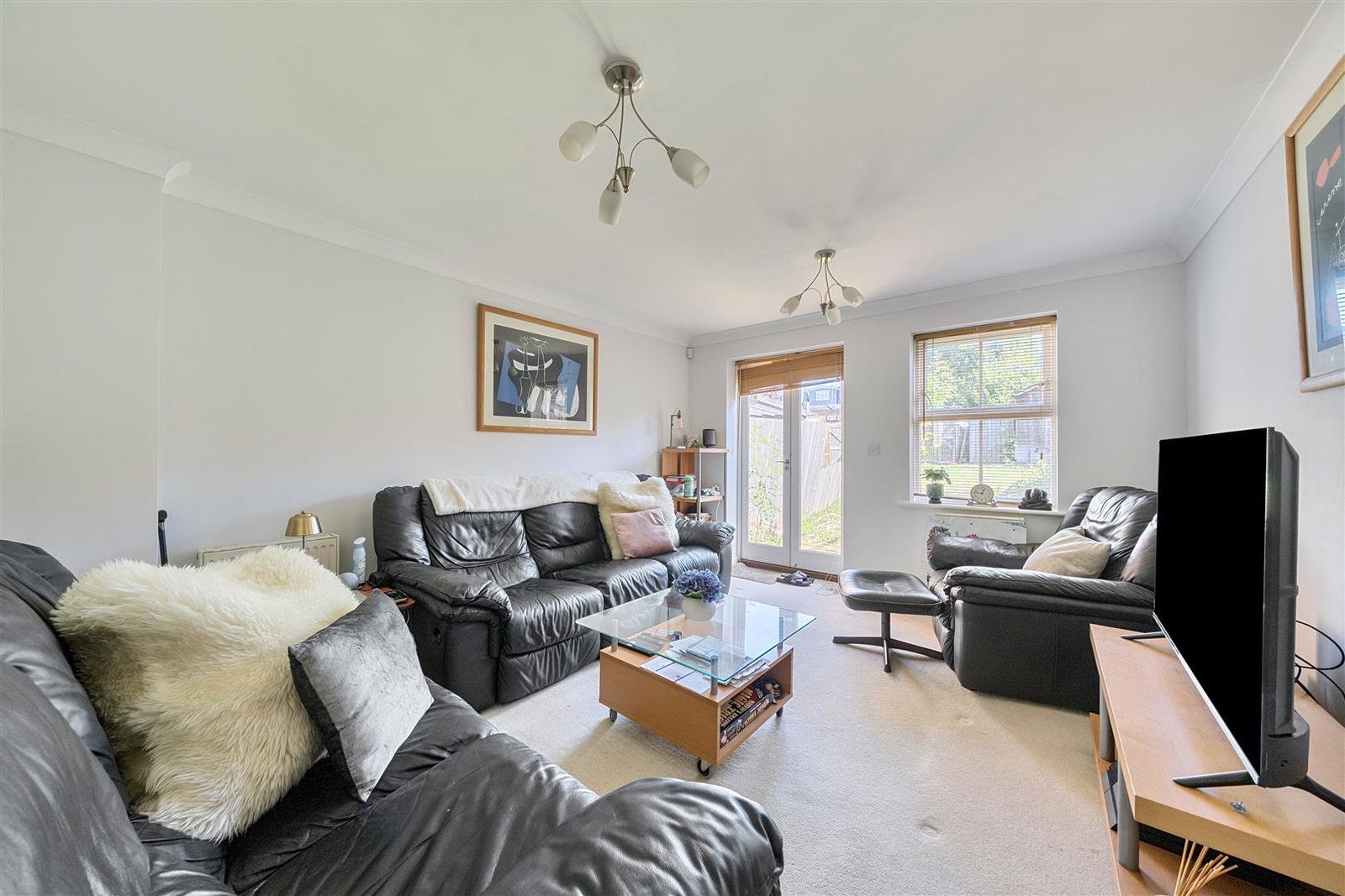 Terraced House in Bushey