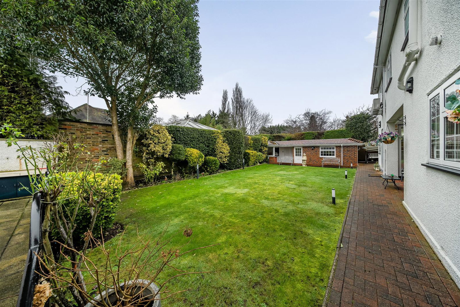 Detached House in Bushey