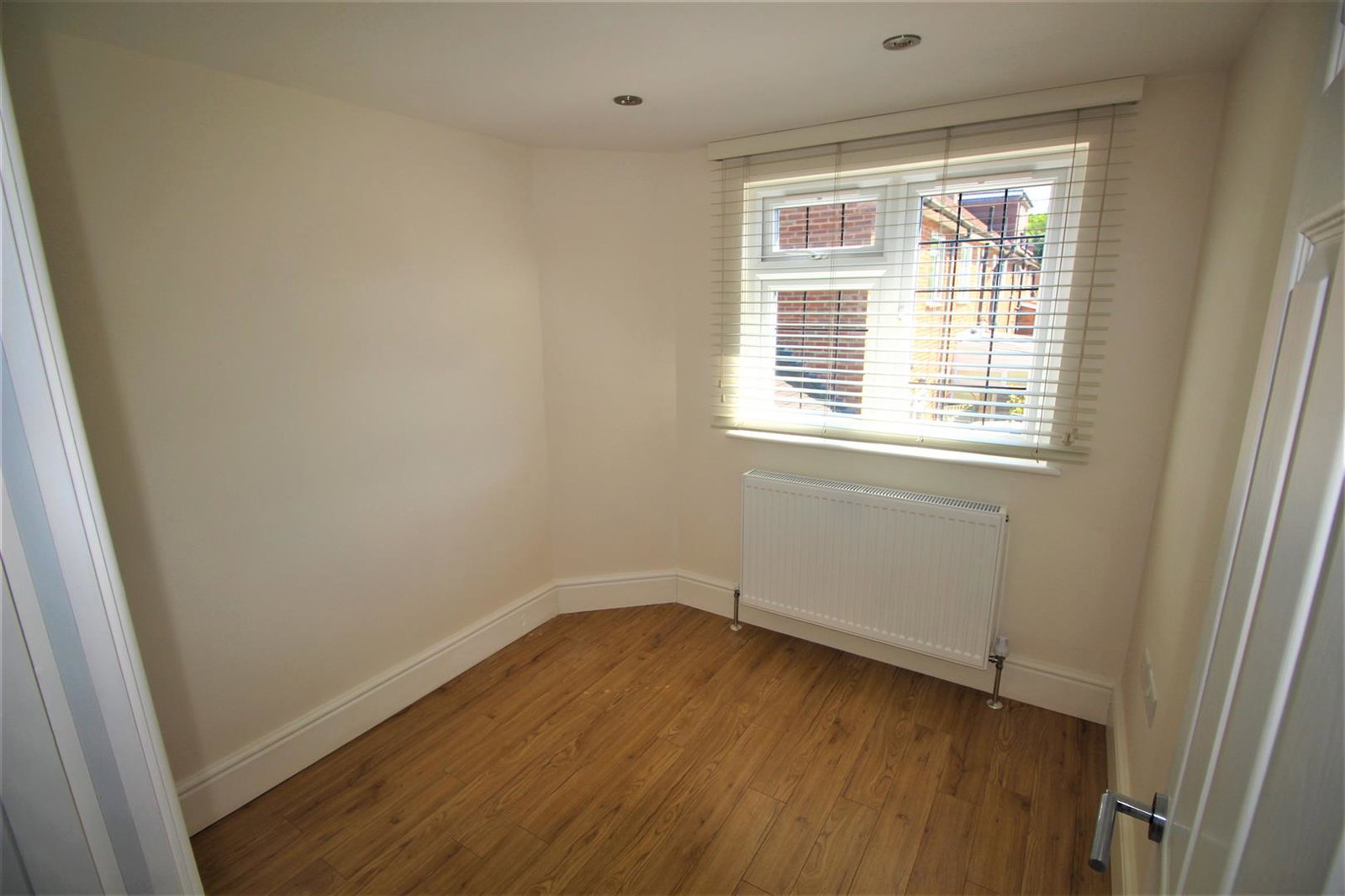 Semi Detached Bungalow in South Oxhey, Watford