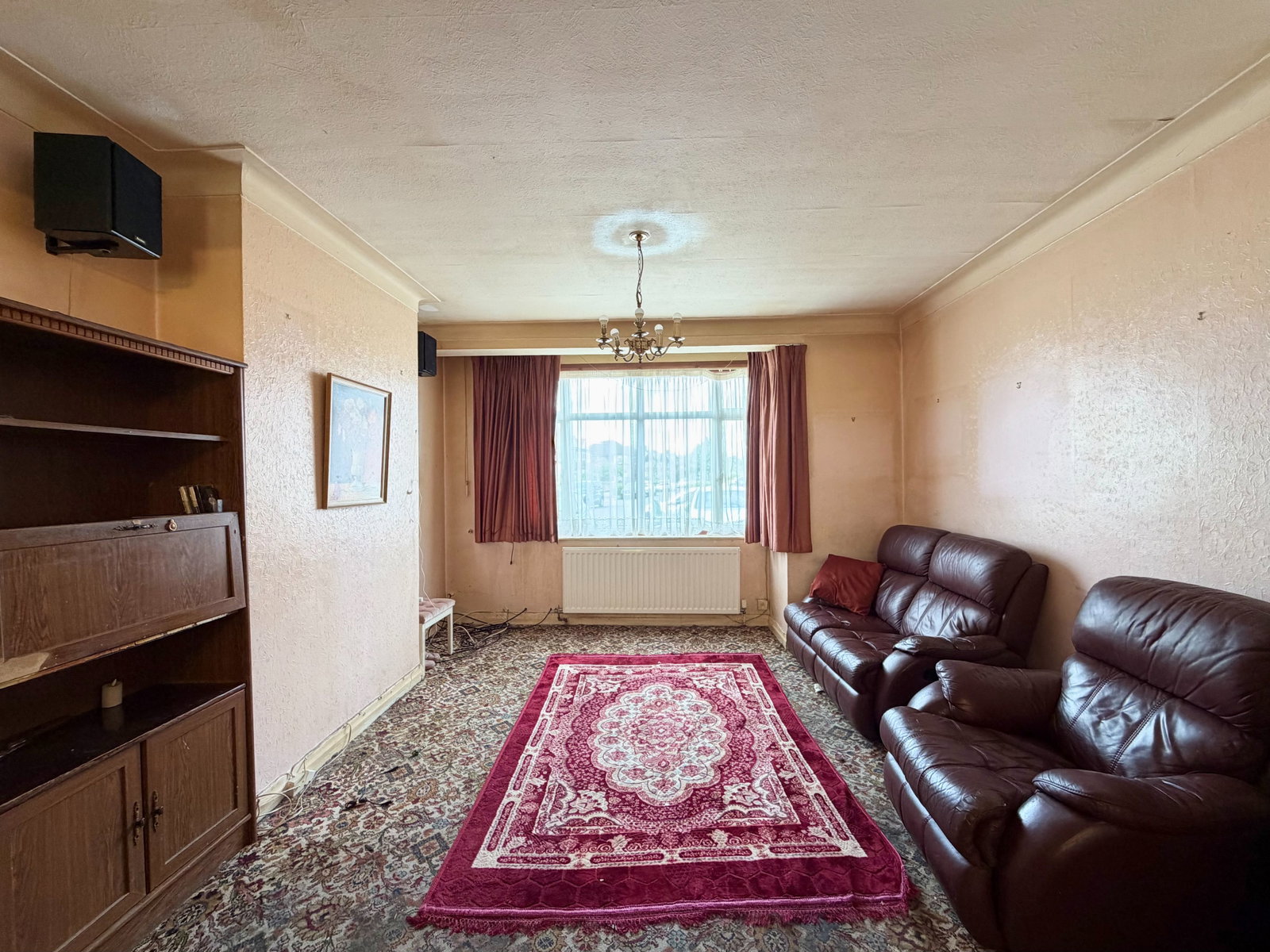 Semi Detached House in Edgware
