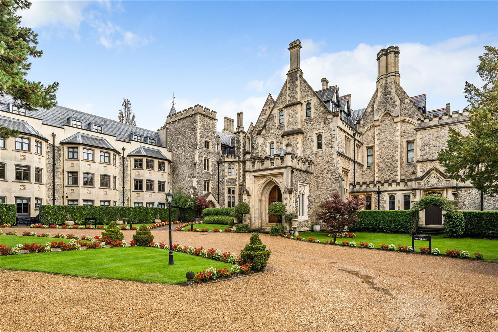 Flat in Stanmore