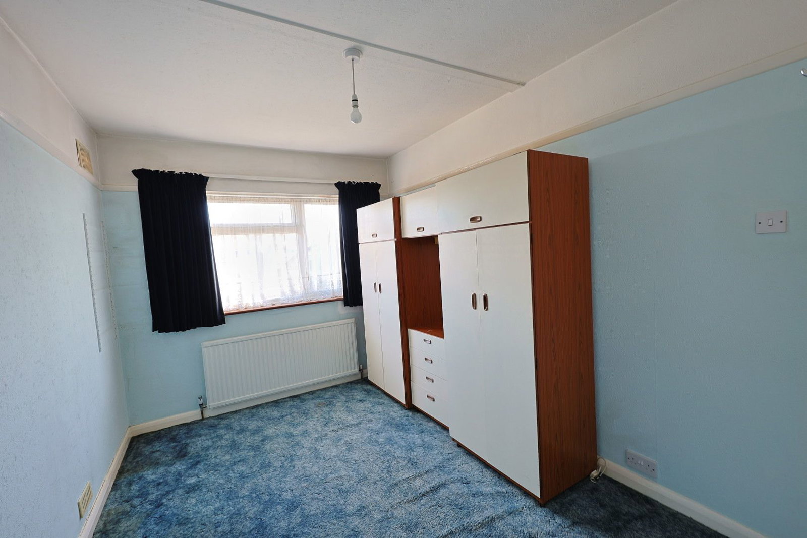 Semi Detached House in Edgware