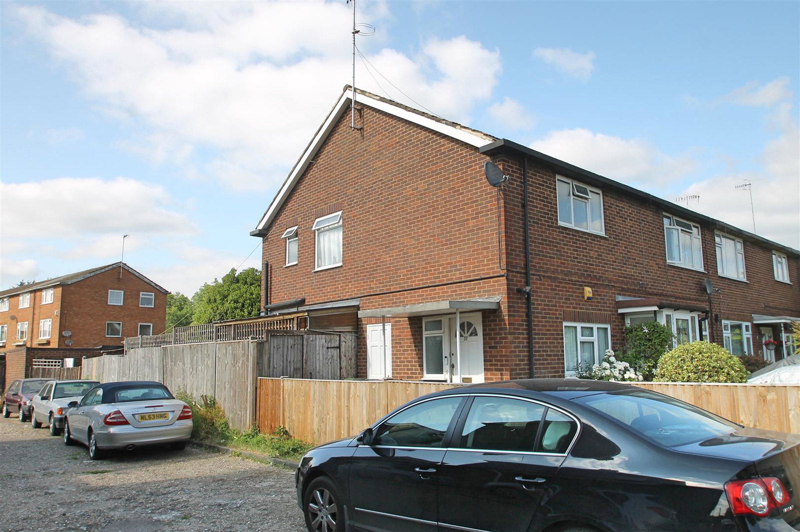 Flat in Bushey