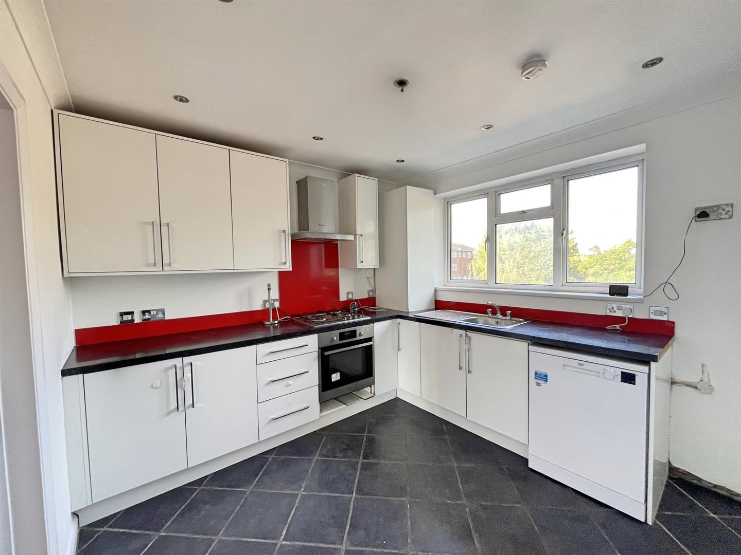 Flat in Bushey