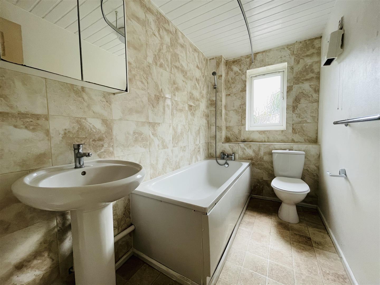 Apartment in Colindale
