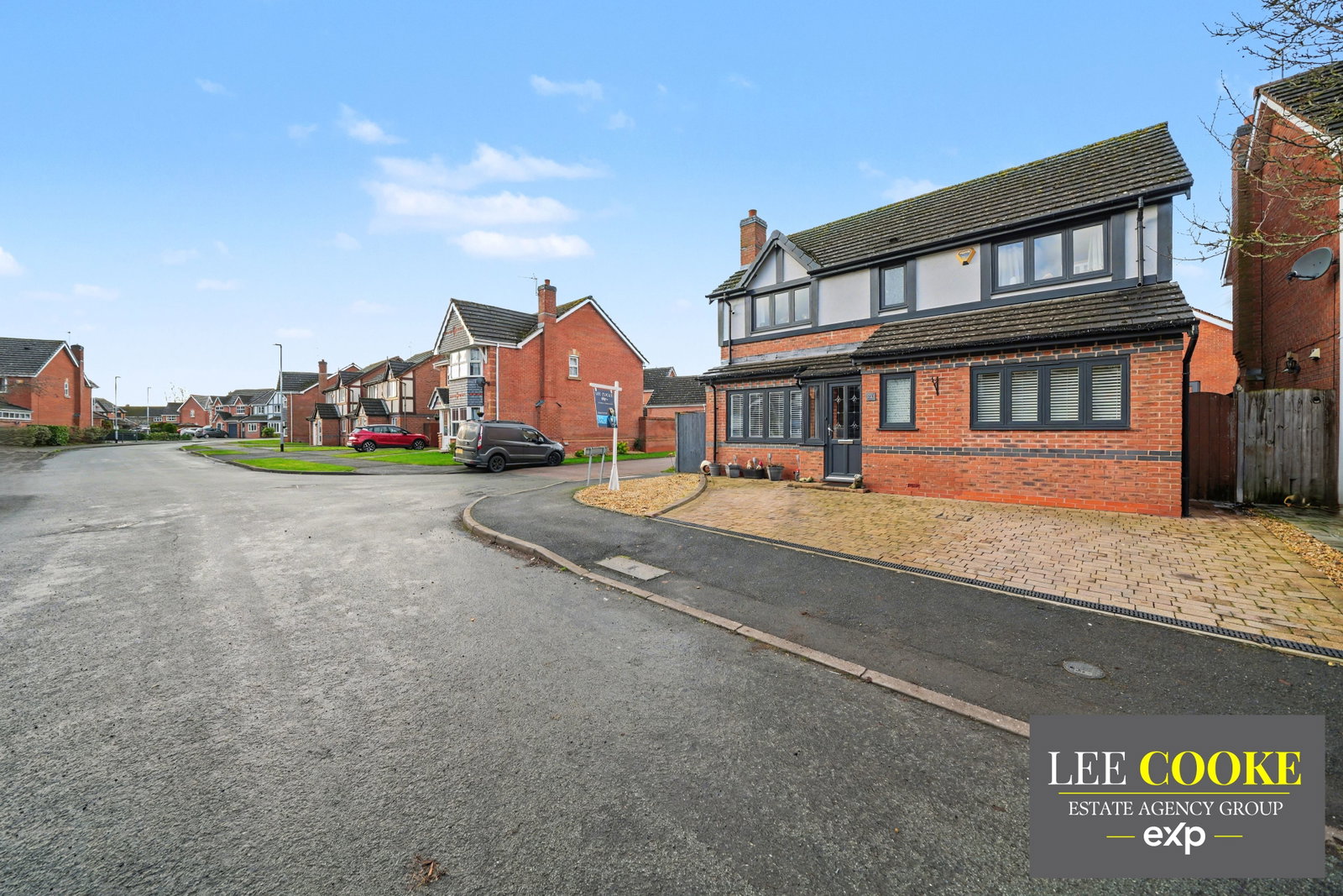 Detached House in Wolverhampton