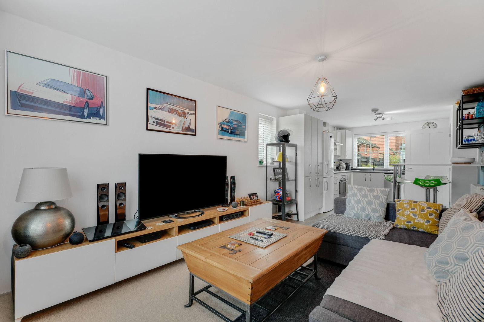 Semi Detached House in Milton Keynes