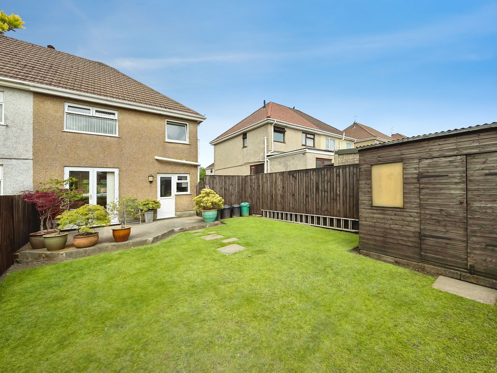 Semi Detached House in Swansea