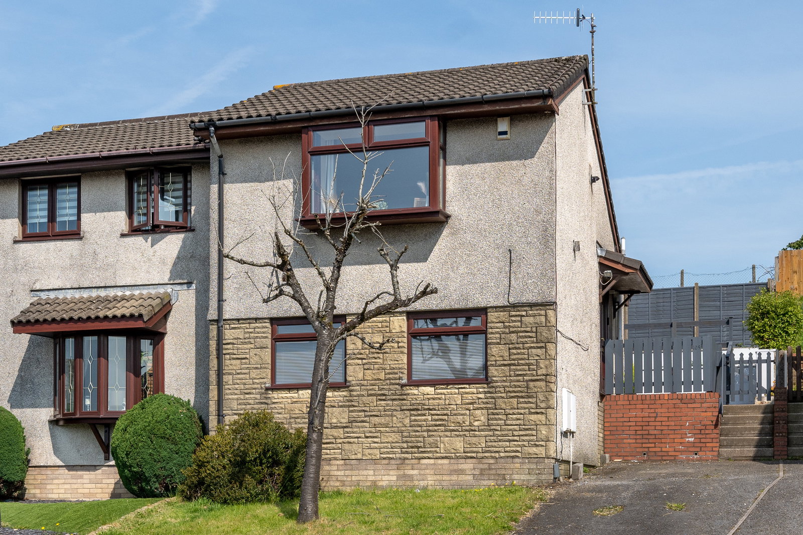 Semi Detached House in Neath