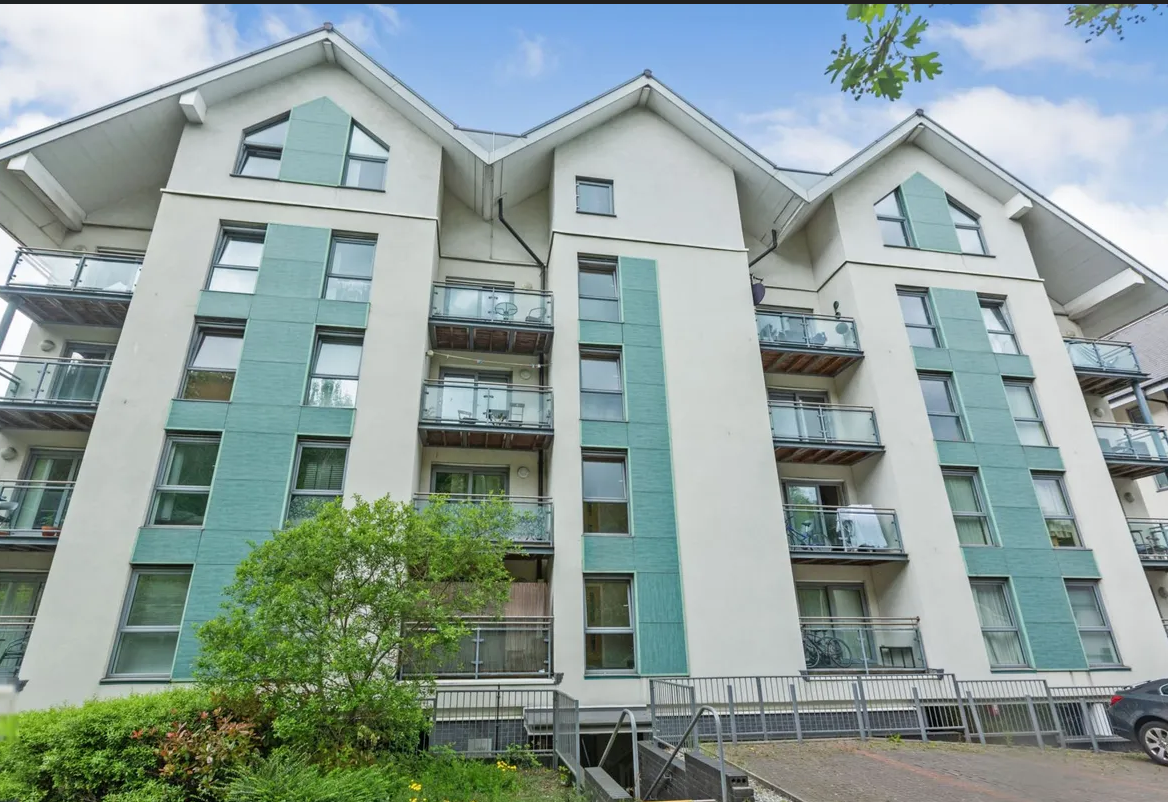 Apartment in Swansea