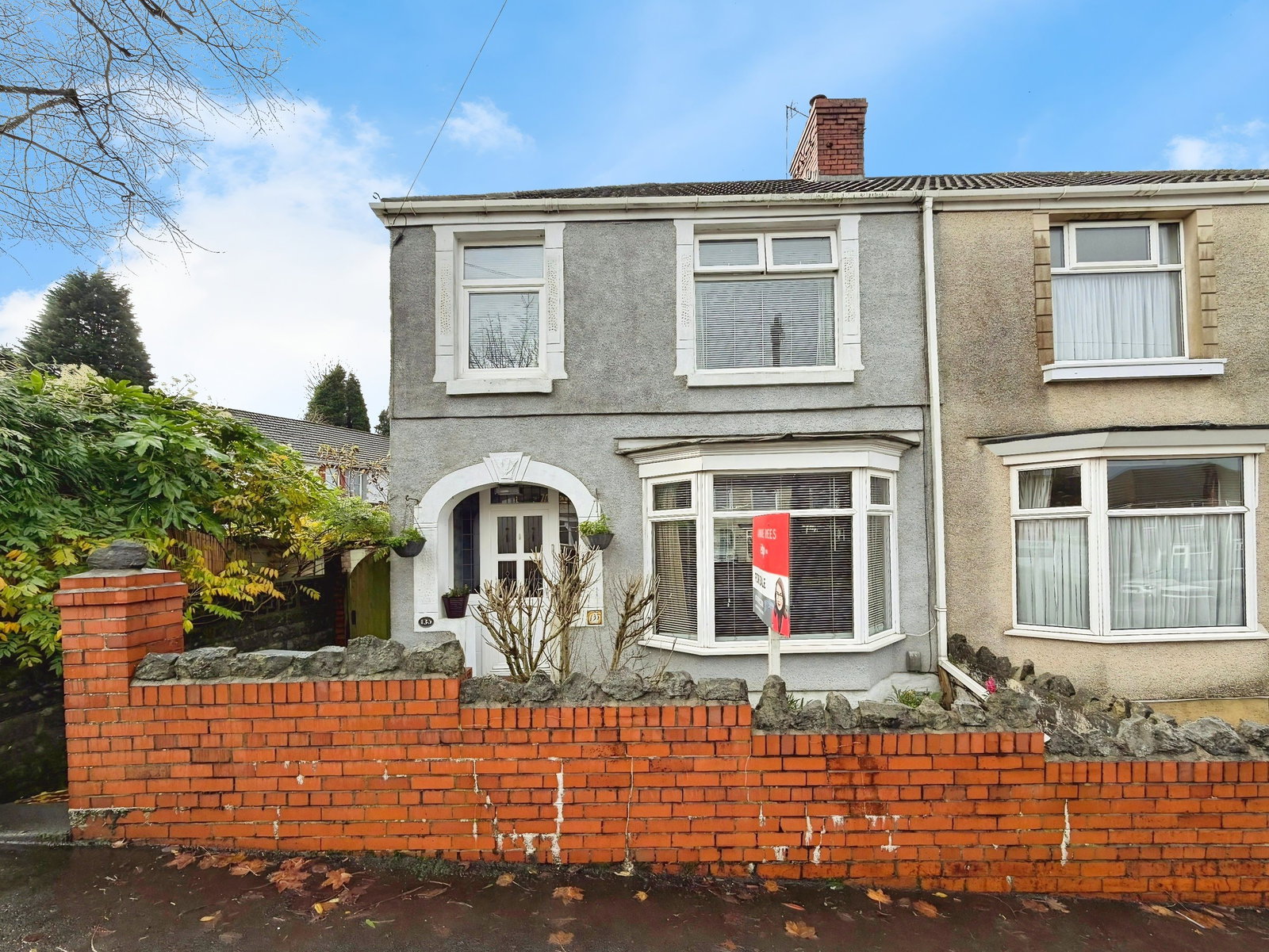 Semi Detached House in Swansea