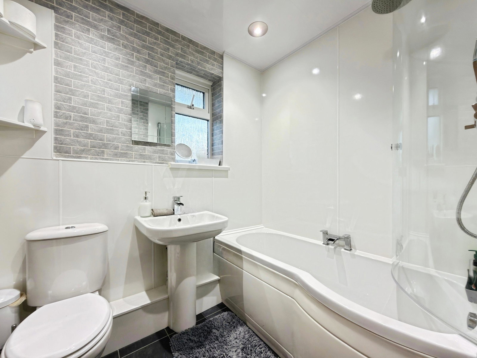 Semi Detached House in Carlisle