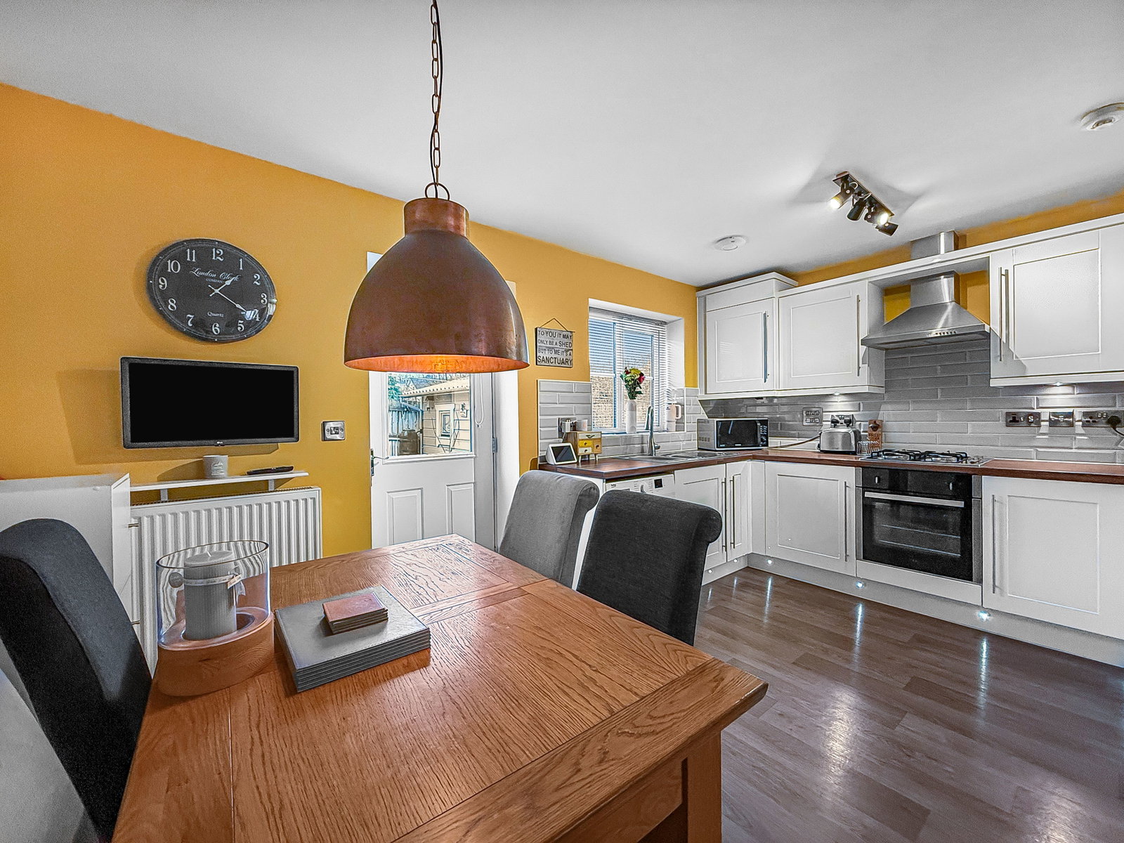 End Of Terrace House in Barnstaple