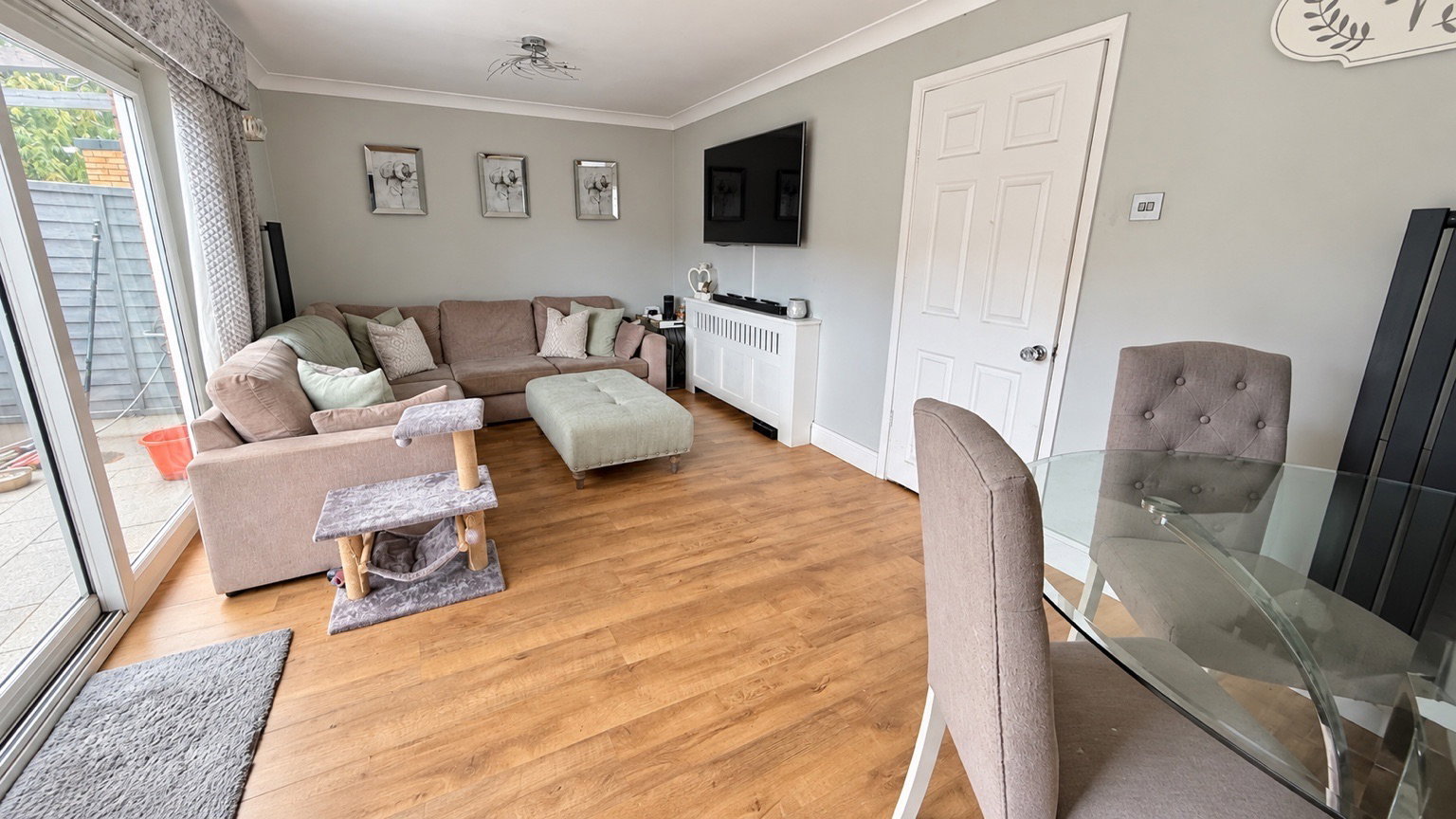 Terraced House for sale in Chatham, Tadburn Green, Lordswood, Chatham, ME5 8PR