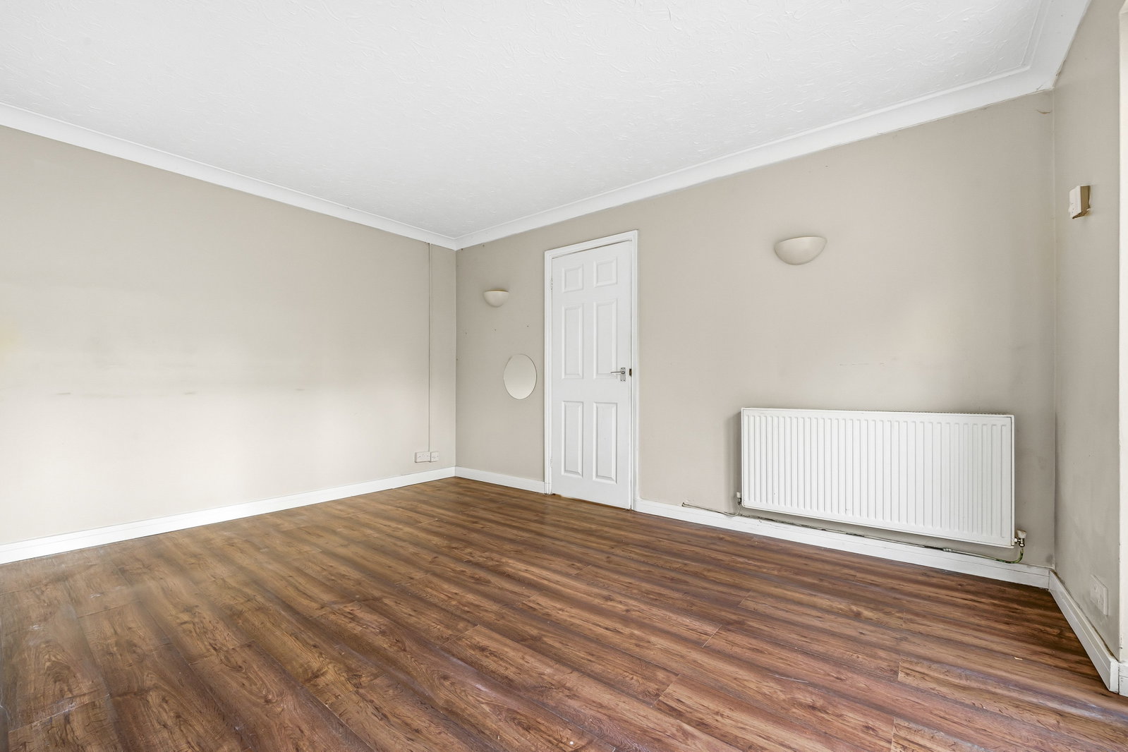 Semi Detached House in Porth