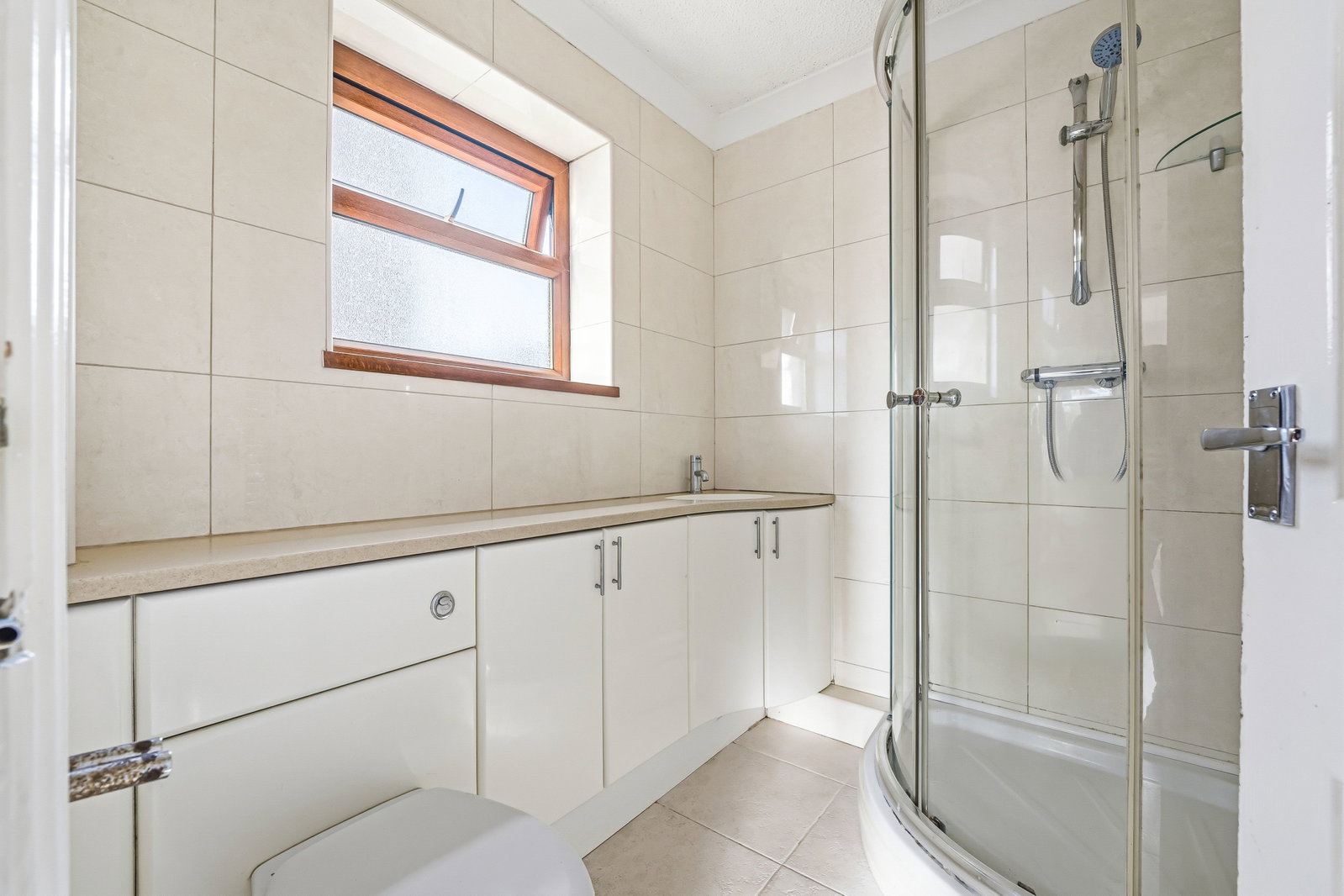 Semi Detached House in Porth