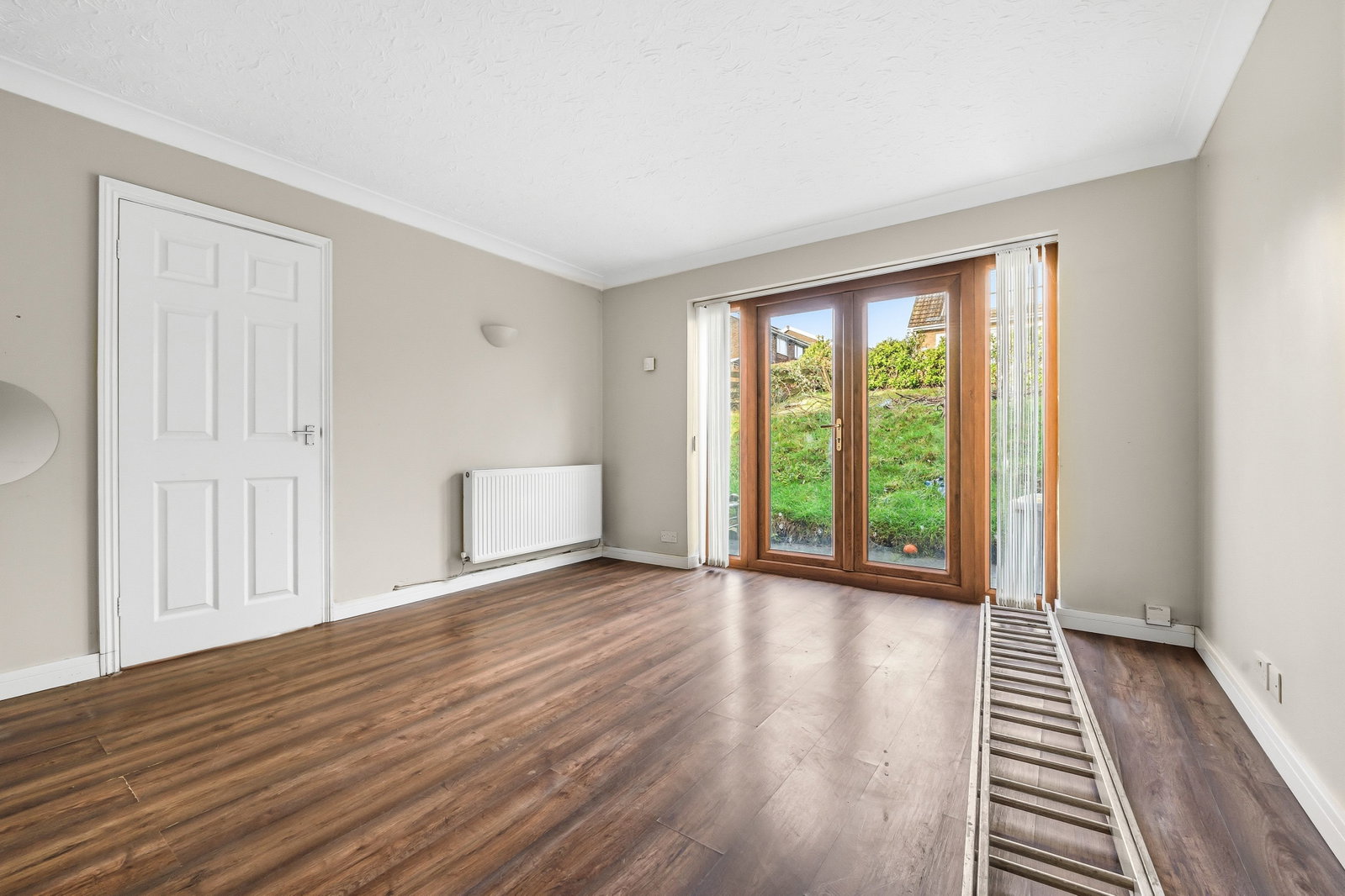 Semi Detached House in Porth