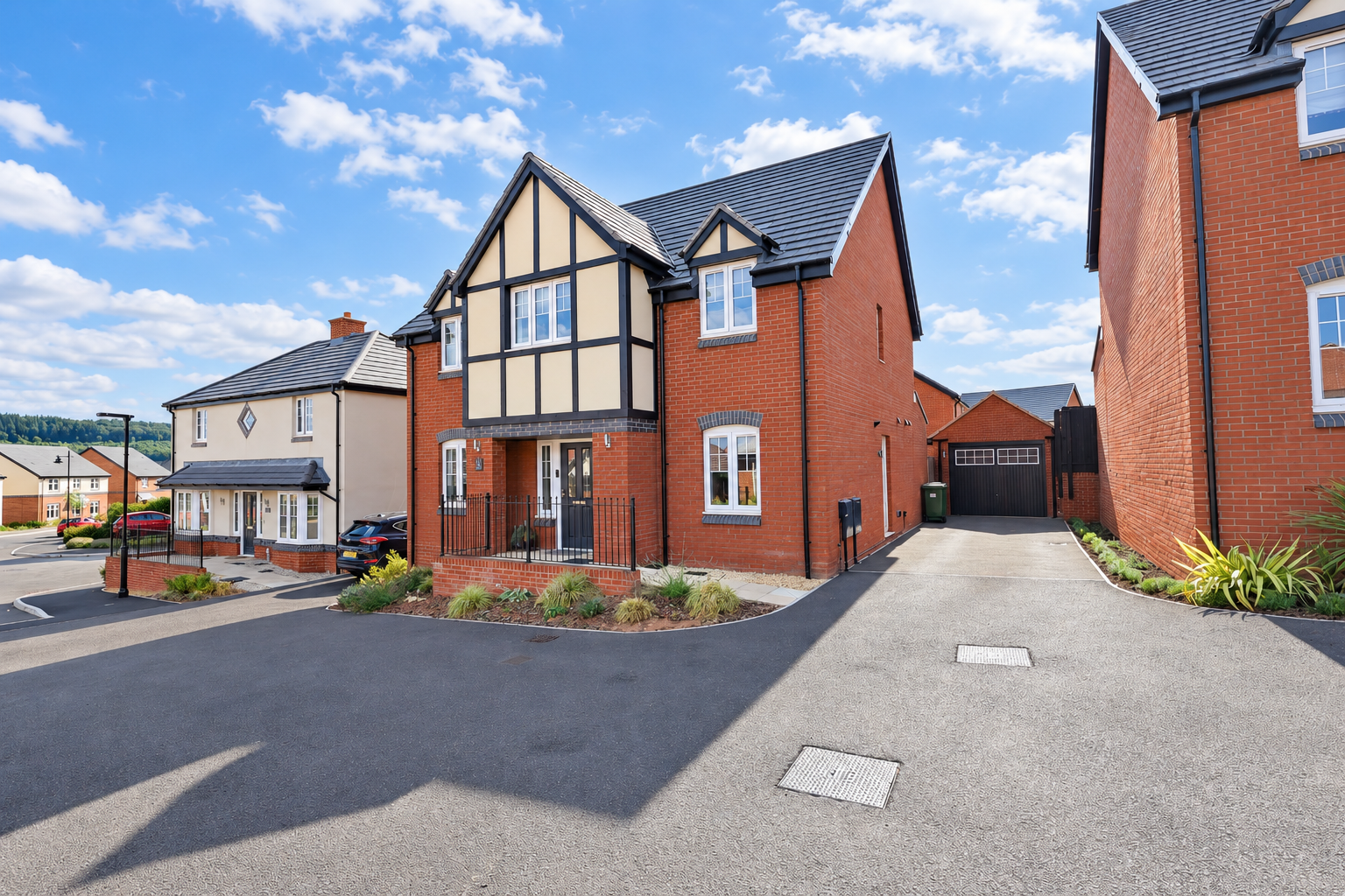 Detached House for sale in Ross on Wye, Dragoon Road, Ross on Wye, HR9 7YR