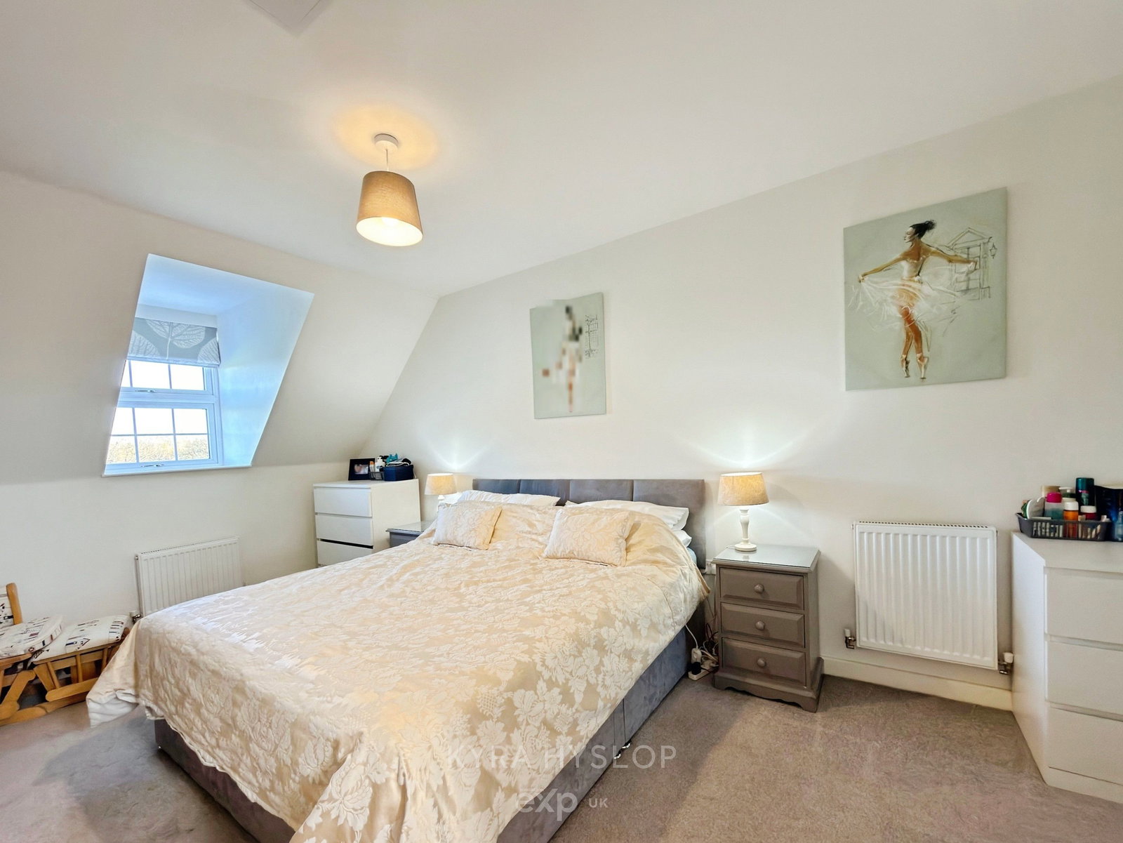 Semi Detached House in Exeter