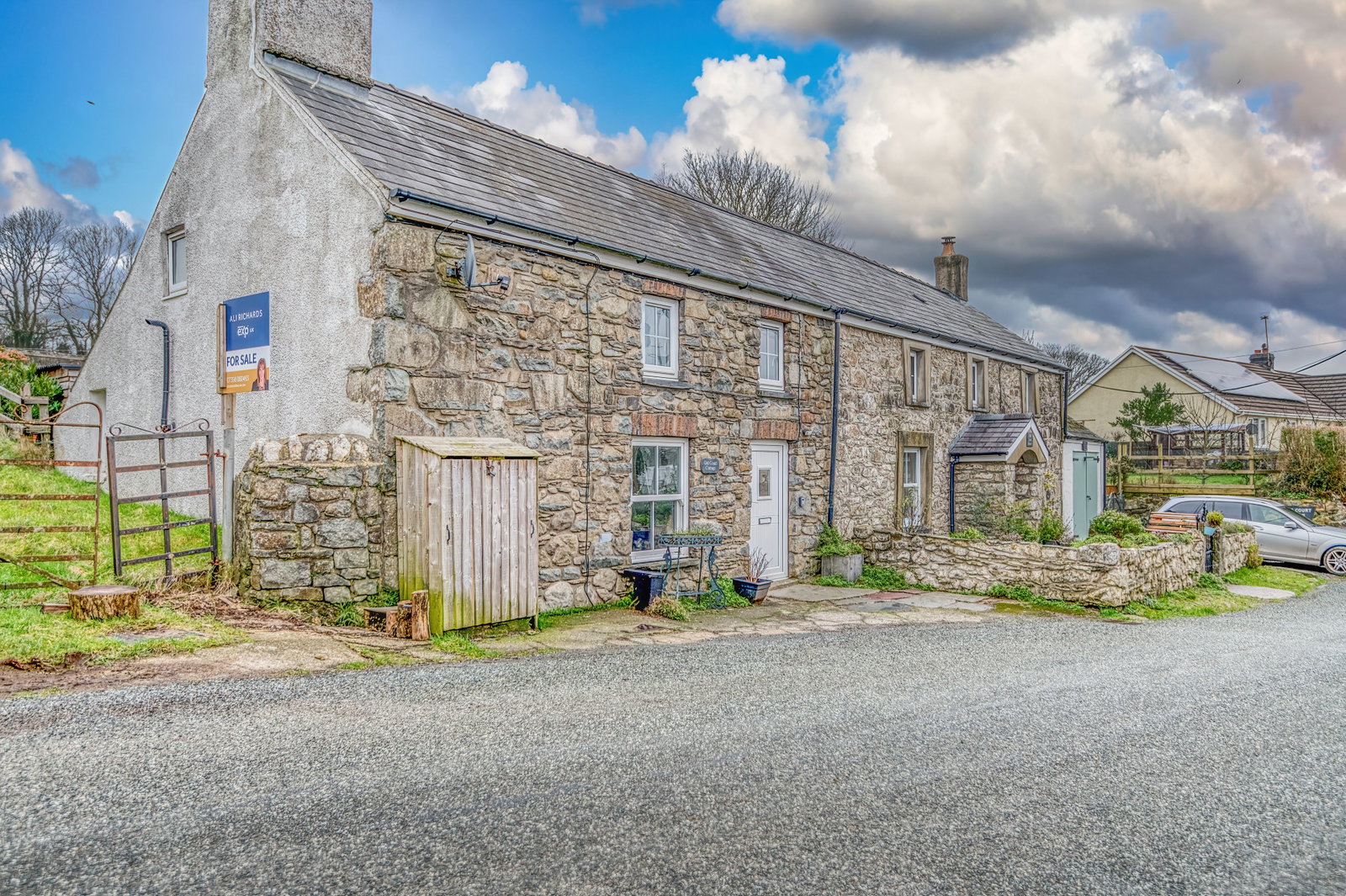 Semi Detached House in Haverfordwest