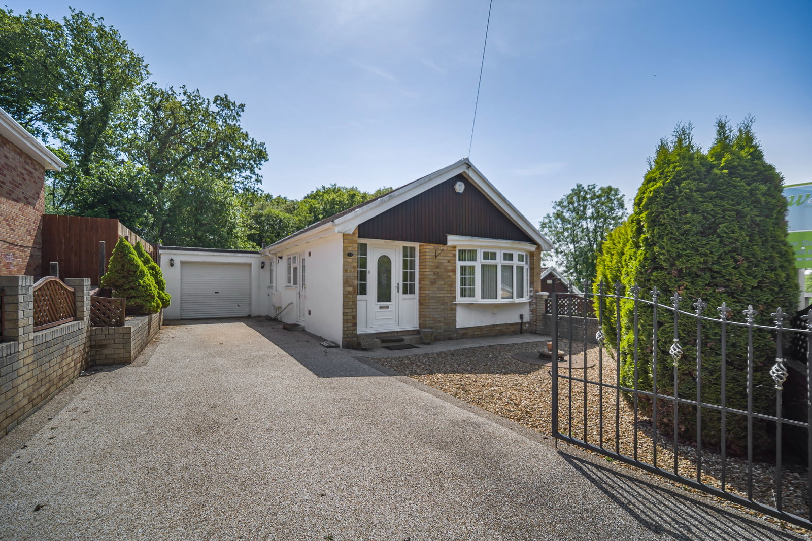 Bungalow in Neath