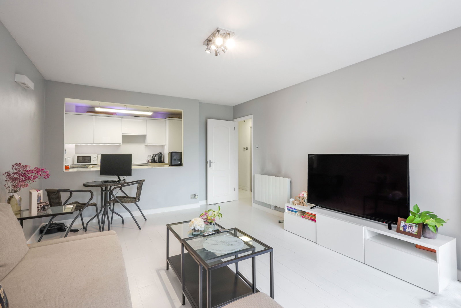 Apartment in Cheltenham