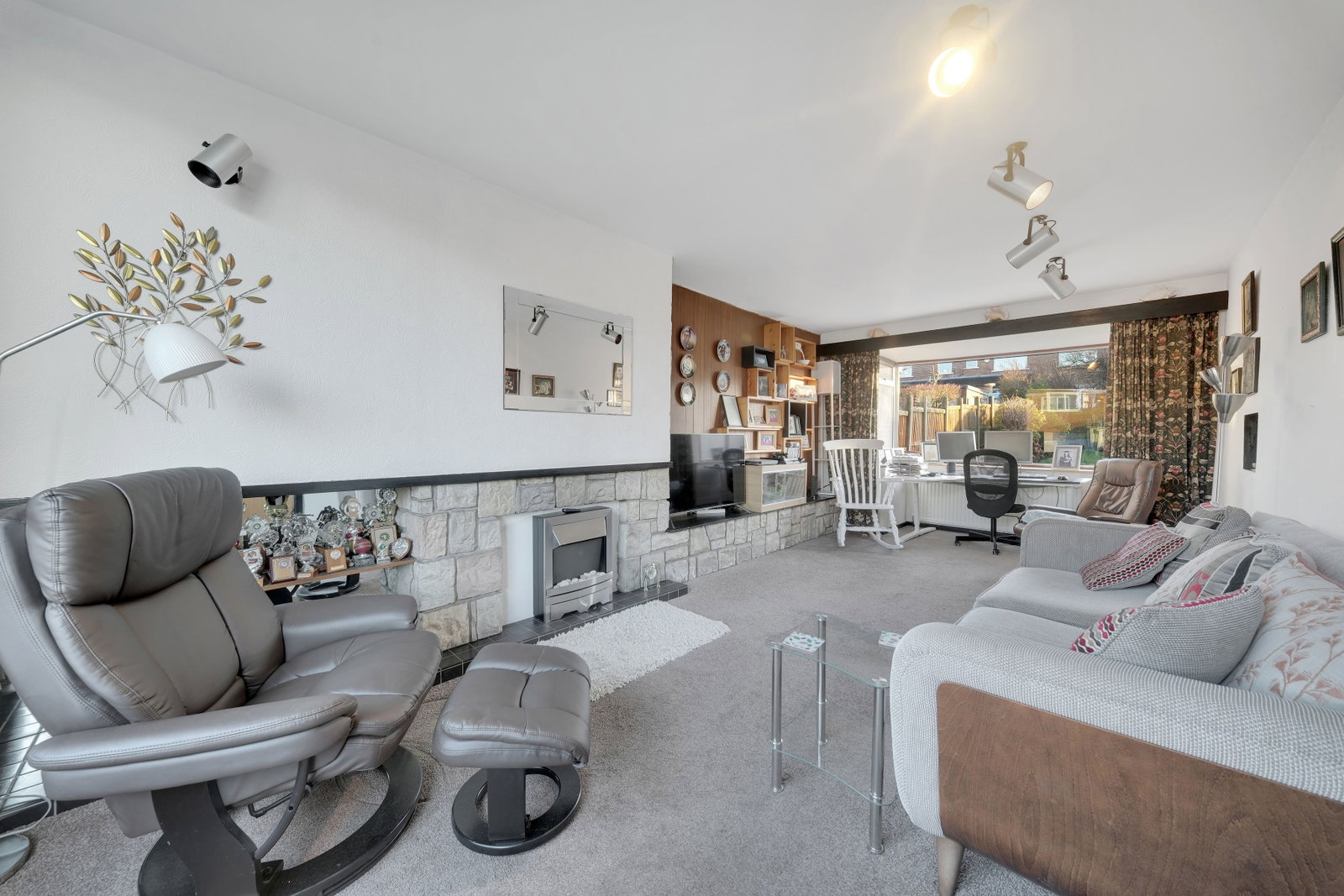 Semi Detached House in Blackburn
