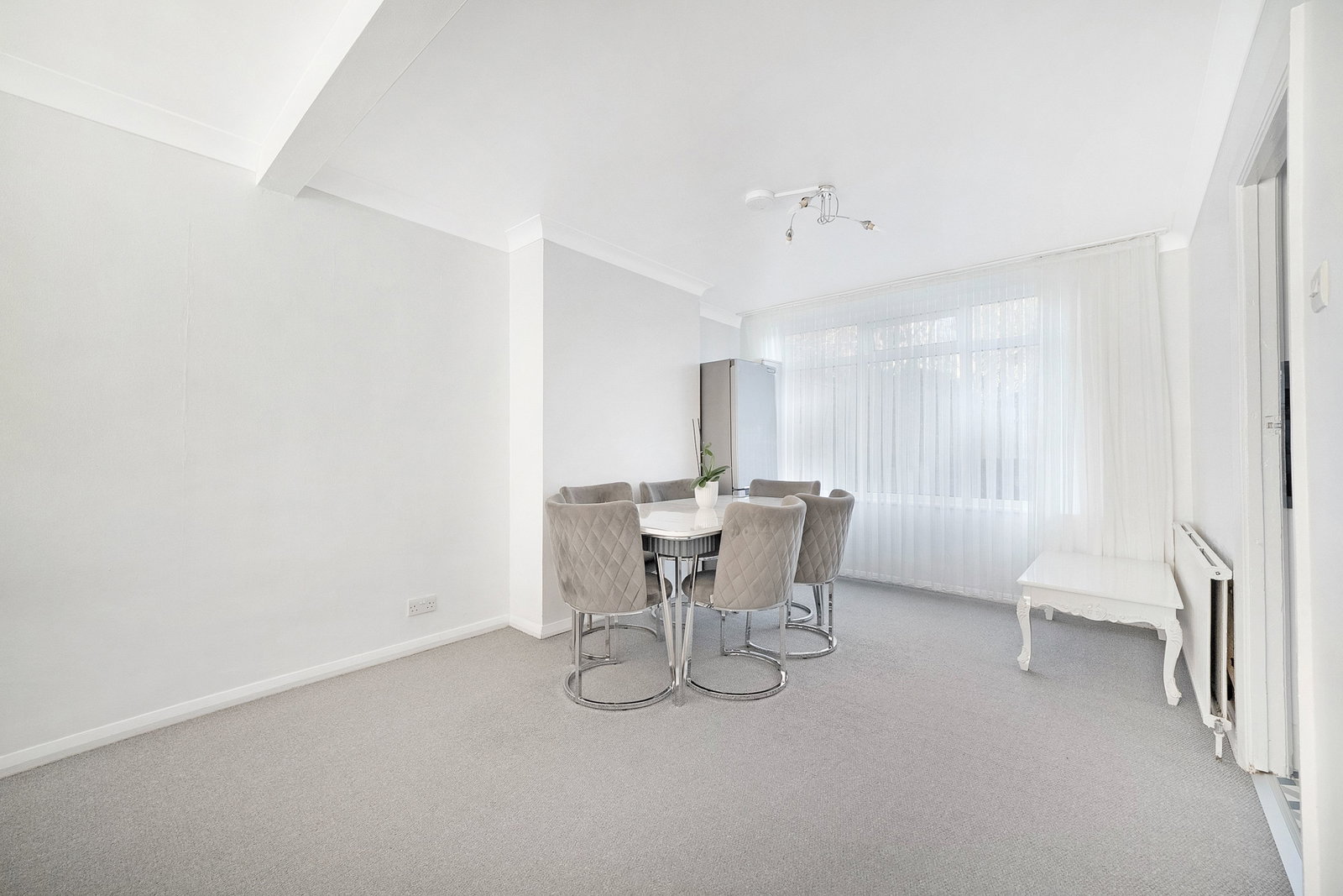 Terraced House in Chigwell