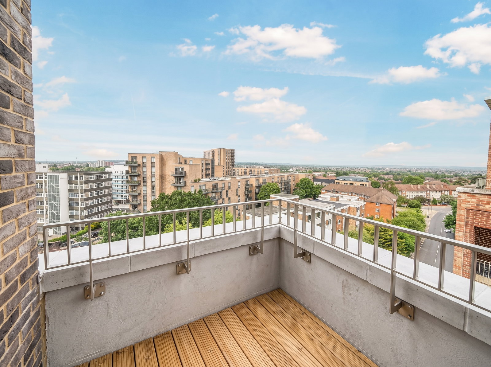 Apartment for sale in Harrow, Gayton Road, Harrow On The Hill, HA1, 786 m²