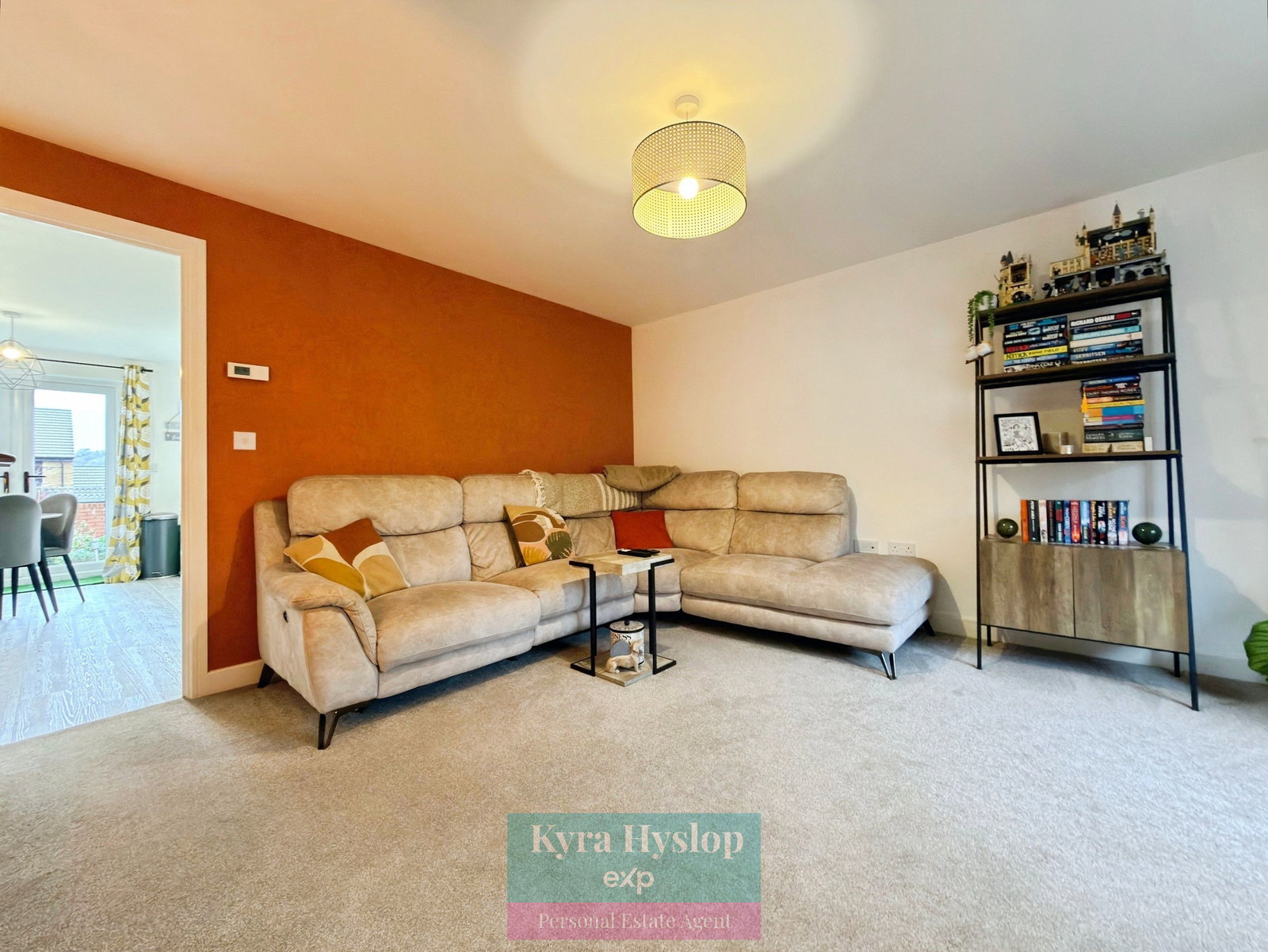 Semi Detached House in Exeter
