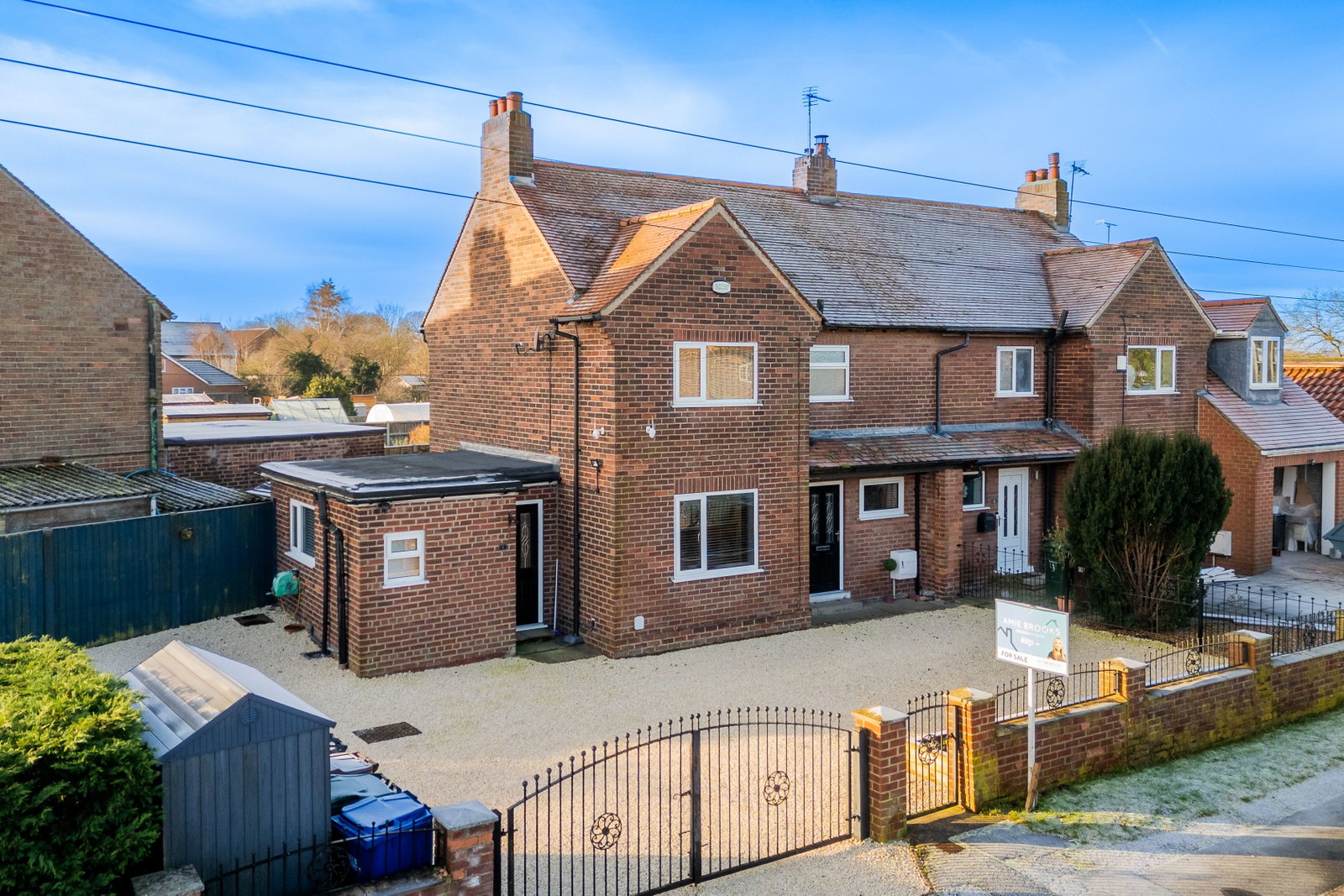 Semi Detached House in Selby