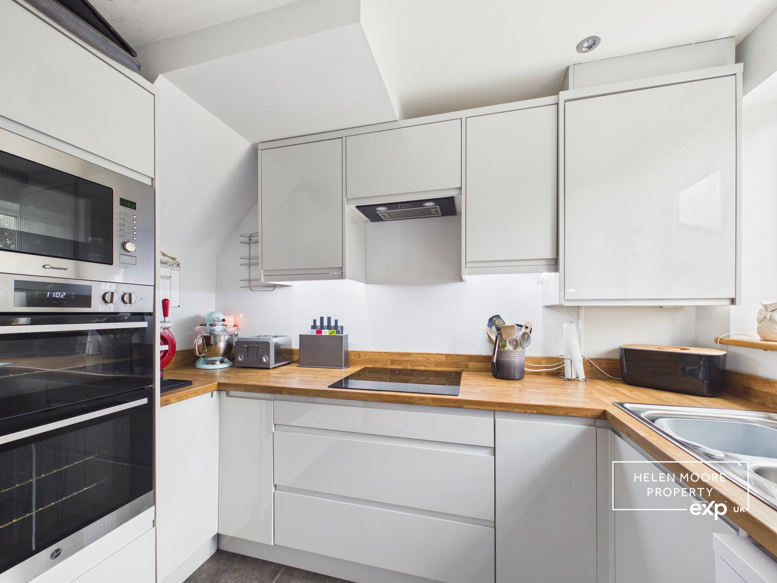 Semi Detached House in Plympton