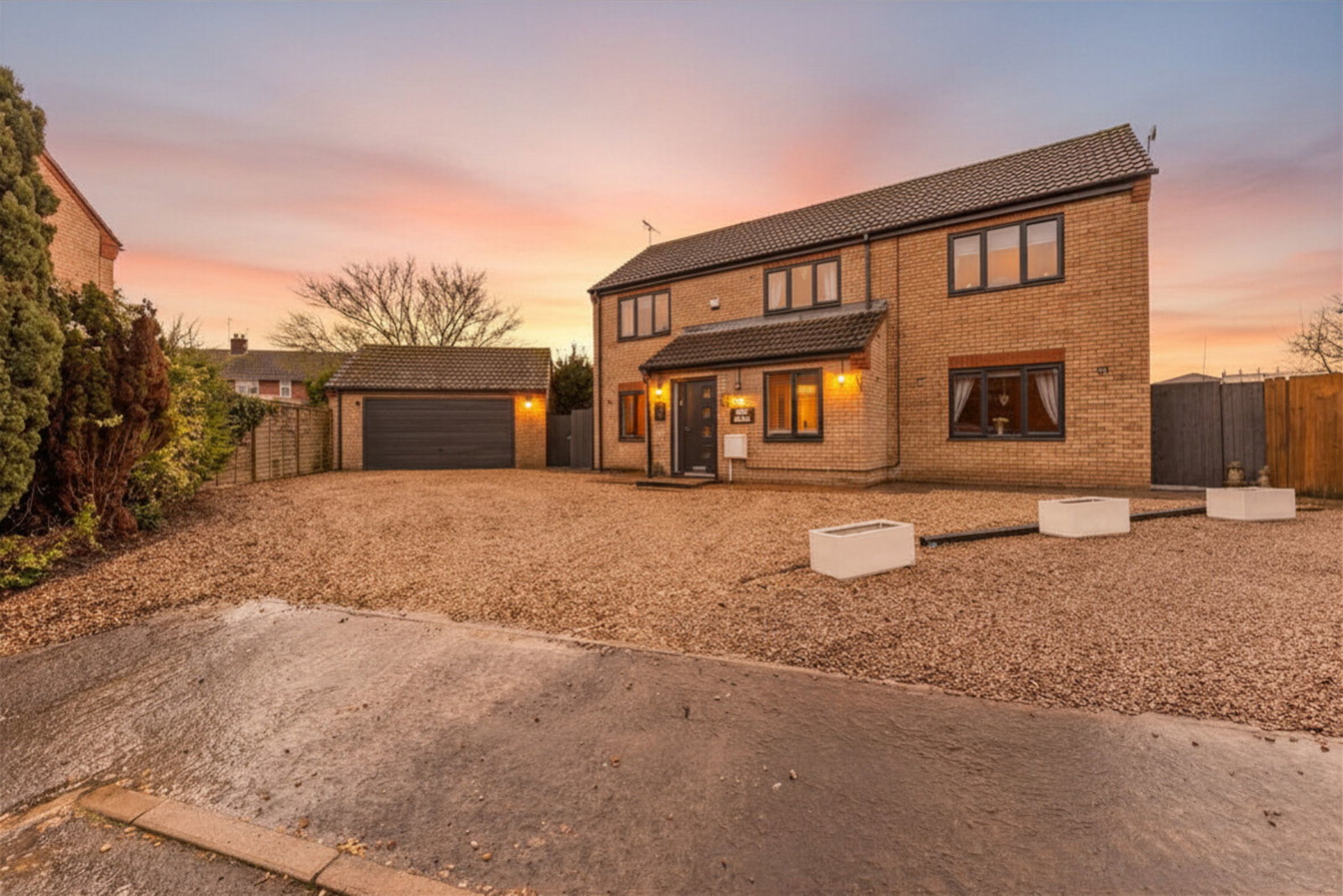 Detached House in Peterborough