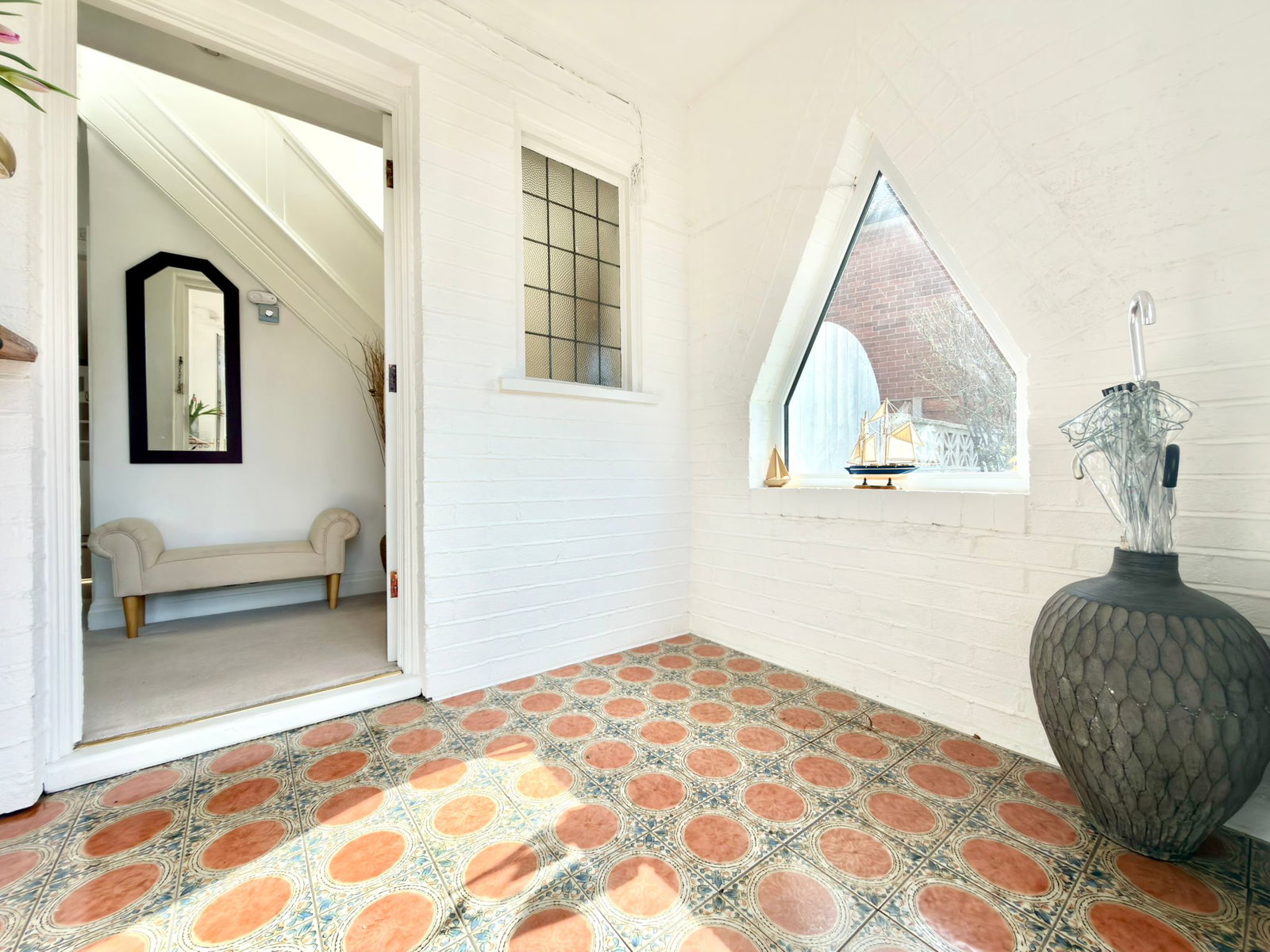 Detached House in Sale