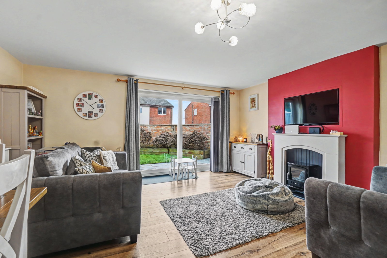 Semi Detached House in Rochester