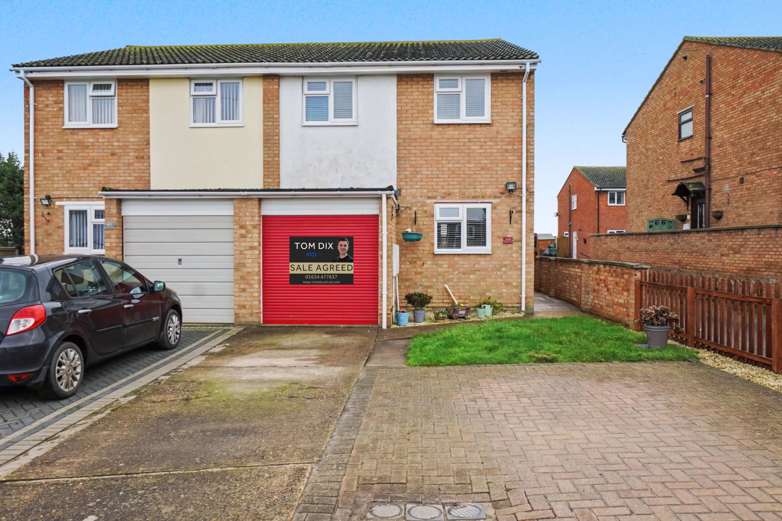 Semi Detached House in Rochester