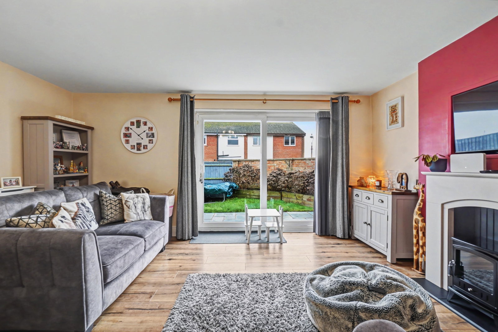 Semi Detached House in Rochester