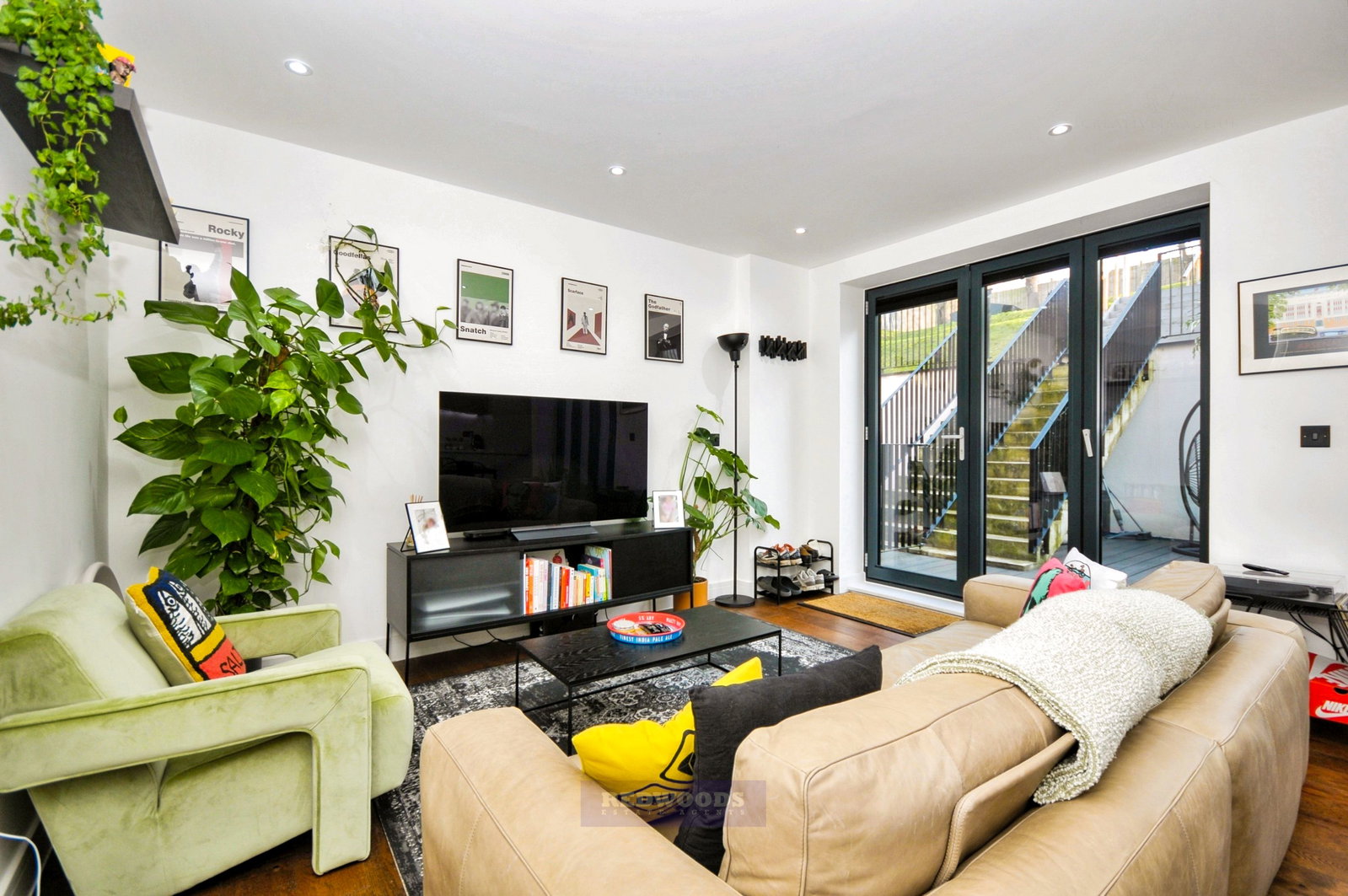 Duplex Flat for sale in Bromley, 145 Hayes Lane, Bromley, BR2 9EJ
