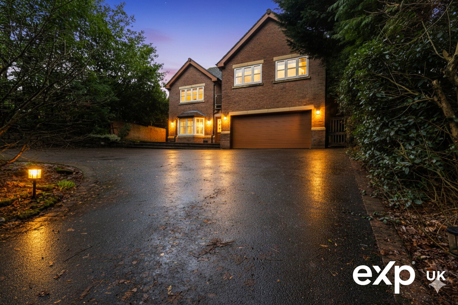 Detached House in Nottingham