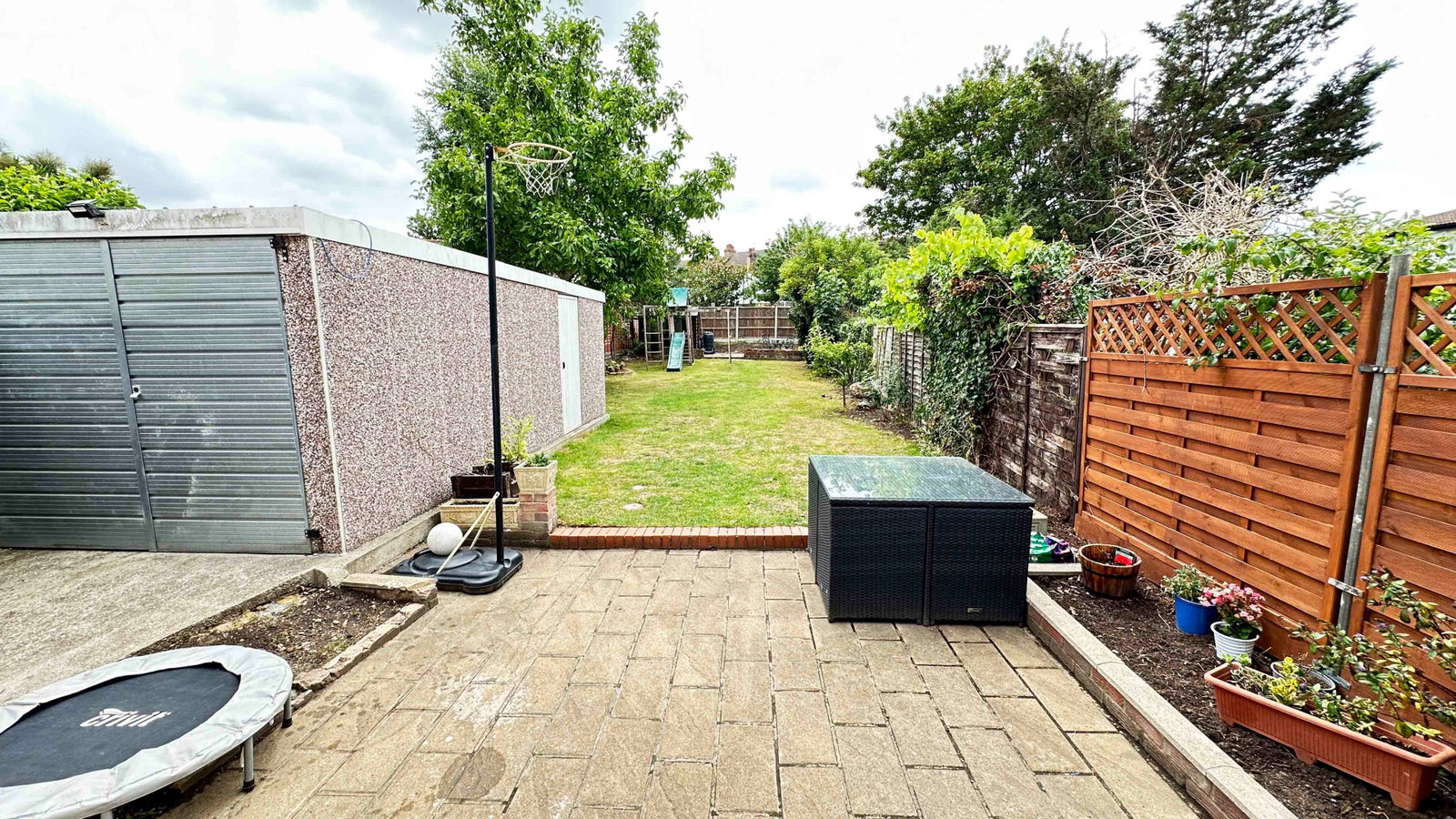 Semi Detached House in Dartford