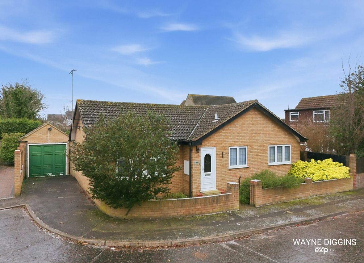 Bungalow in Grays