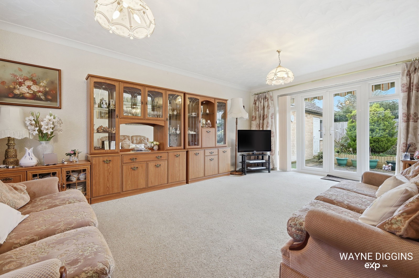 Bungalow in Grays