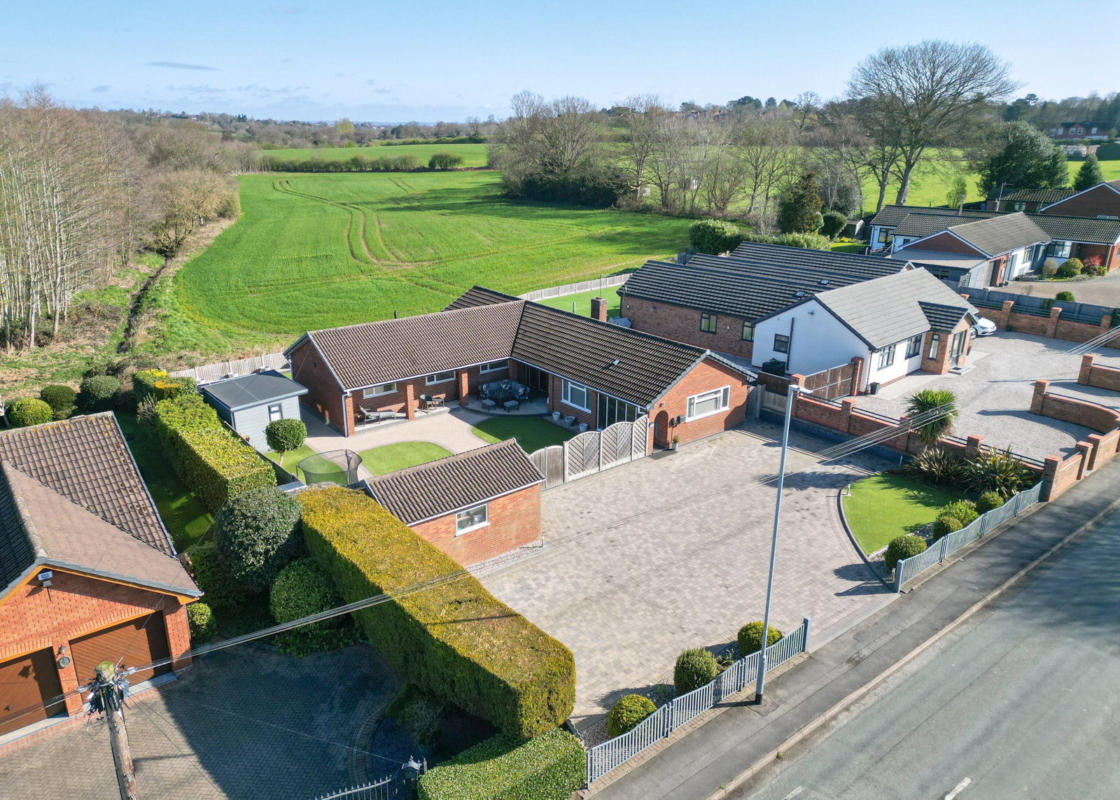 Bungalow in Burntwood