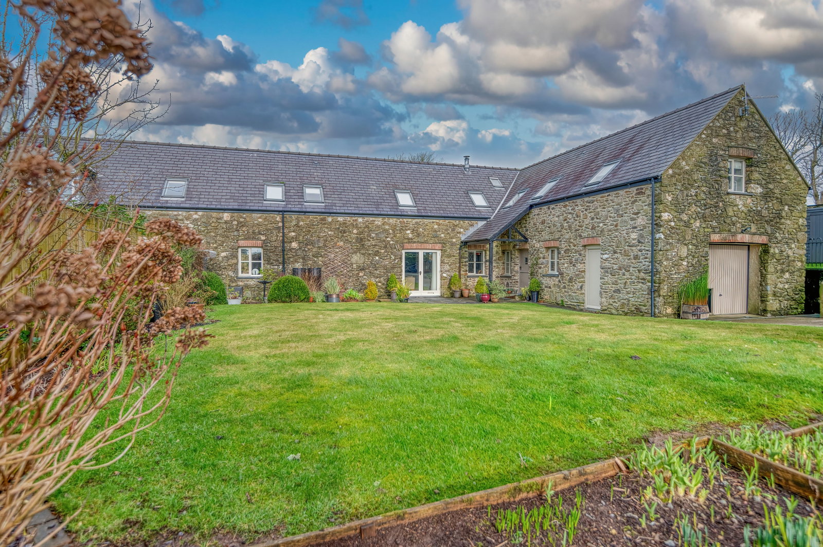 Semi Detached House in Haverfordwest