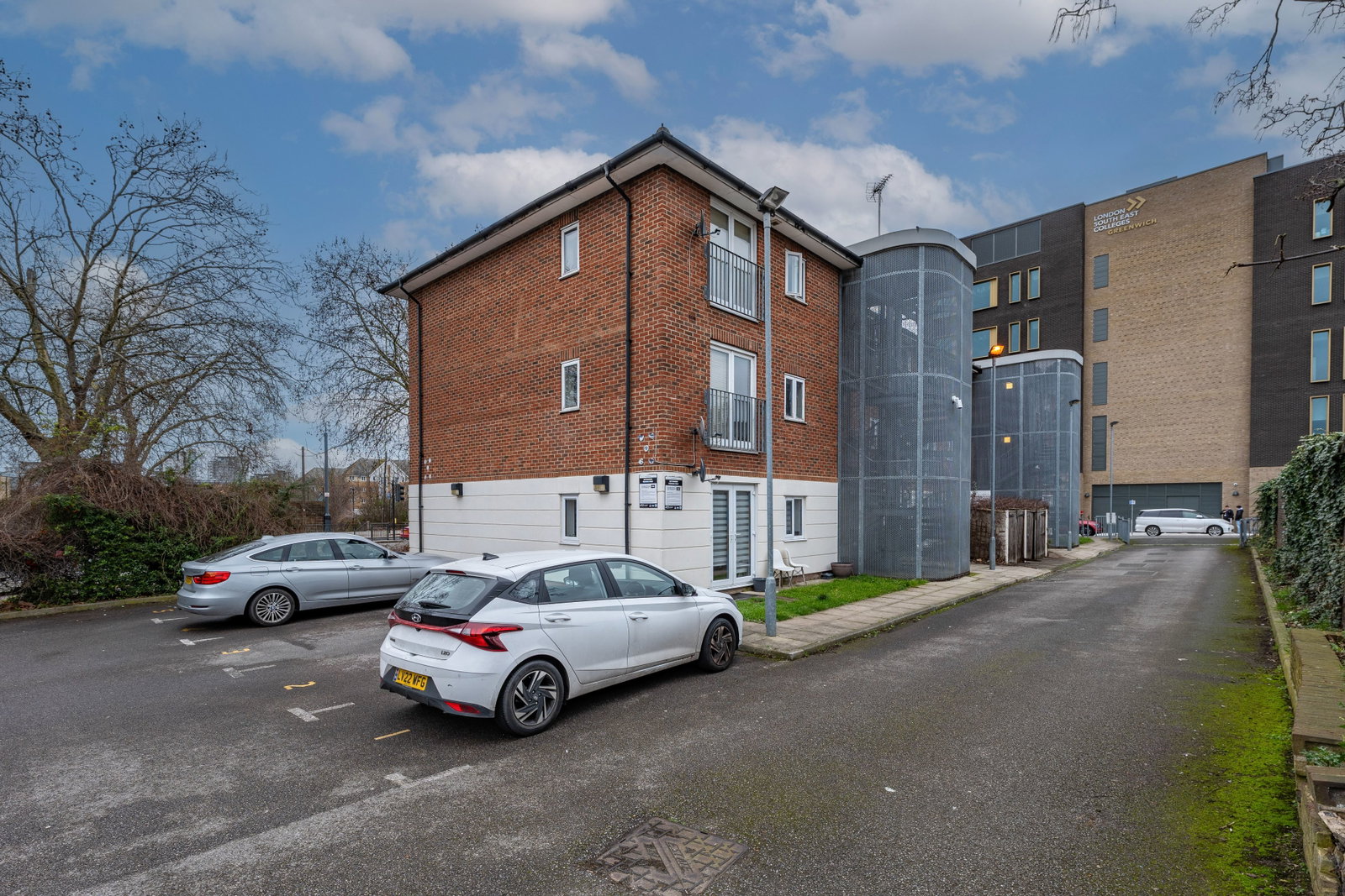 Ground Floor Flat in London