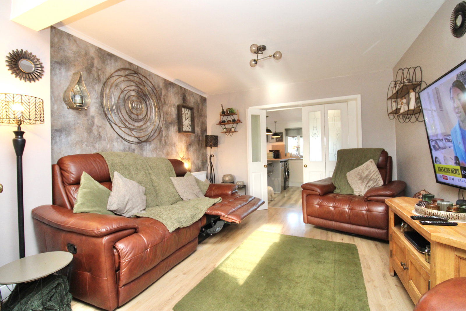 Semi Detached House for sale in Broadstairs, Albert Road, Broadstairs, CT10 3HY