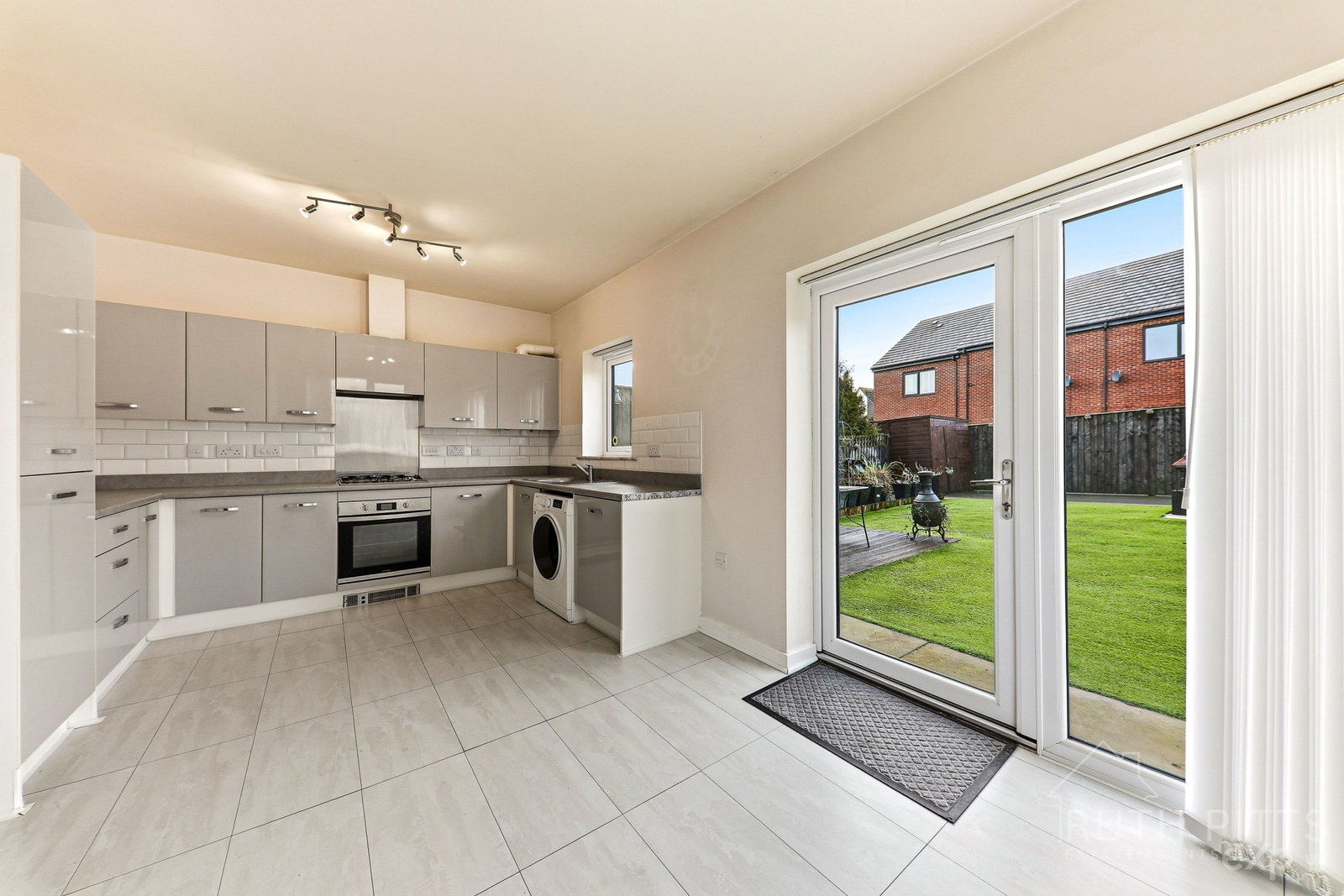 Semi Detached House in Pontefract