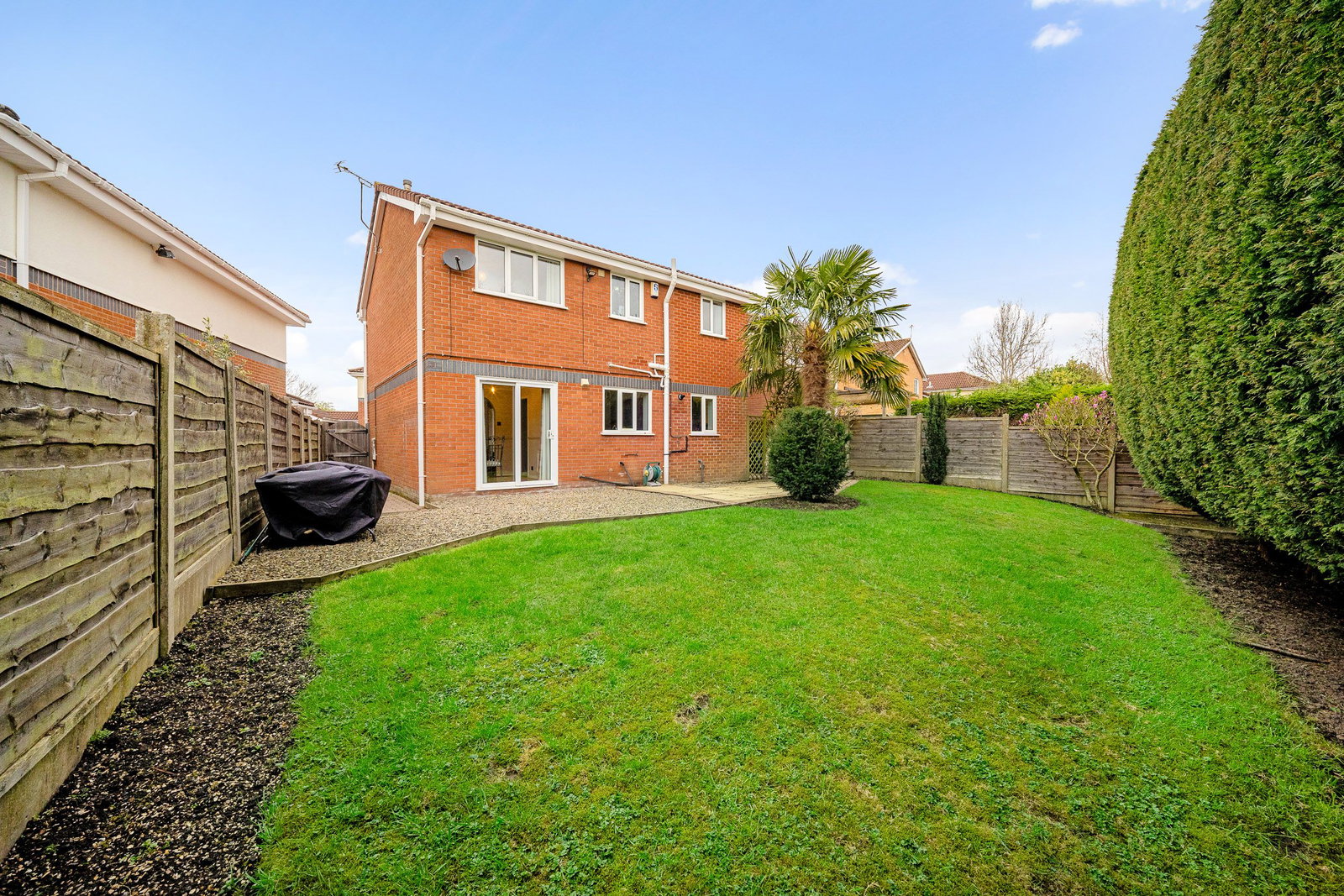 Detached House in Manchester