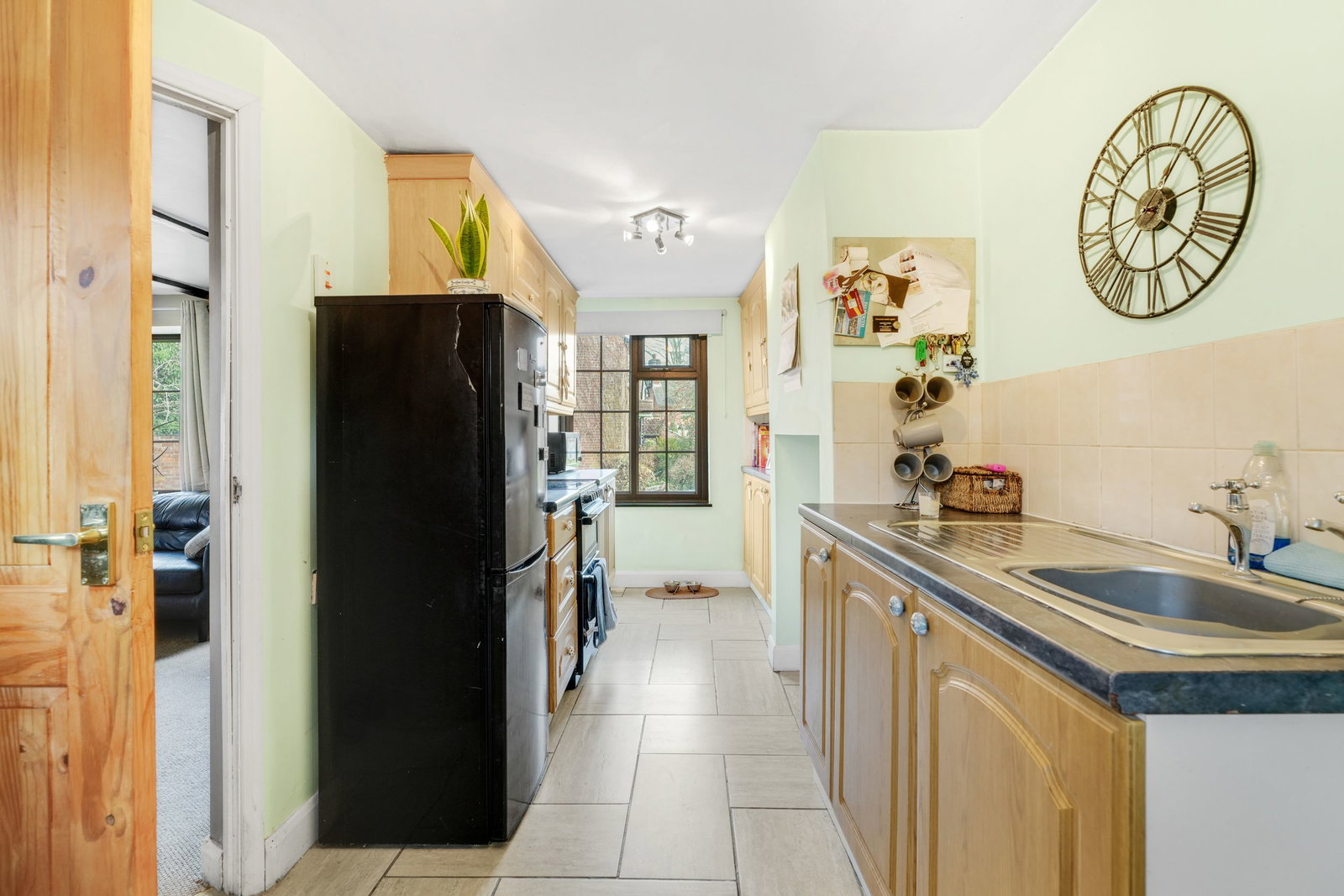 Semi Detached House in Northampton