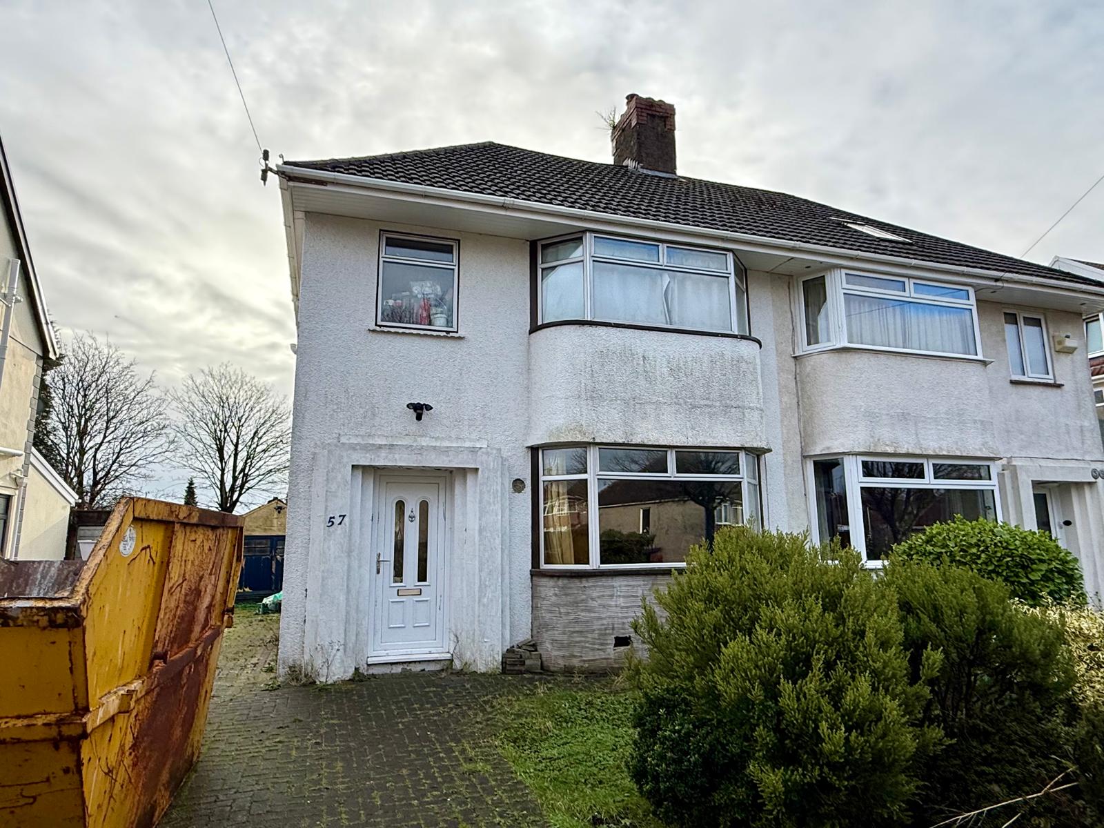 Semi Detached House in Swansea